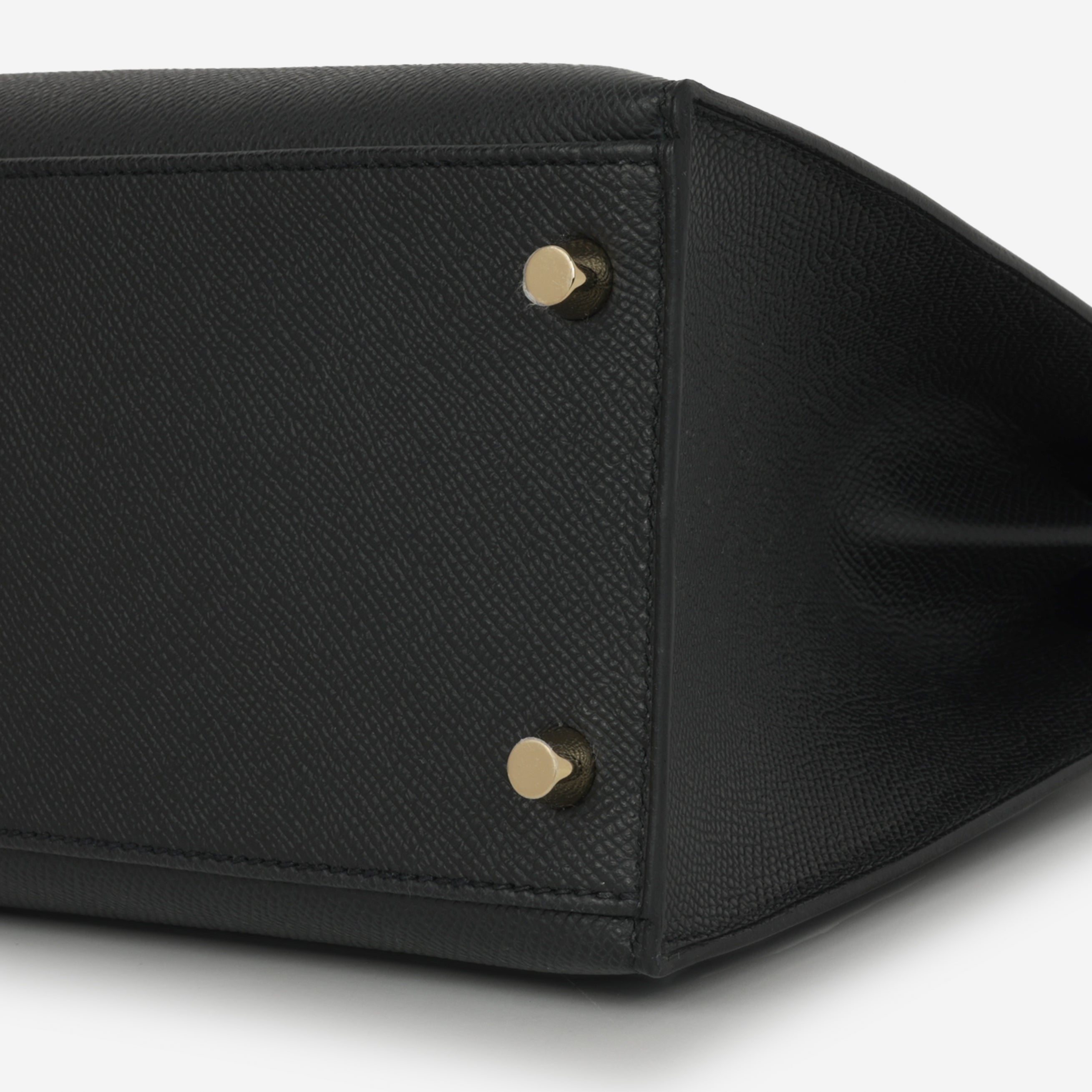 Hermès Kelly 28 Sellier - Noir Epsom | Gold Hardware