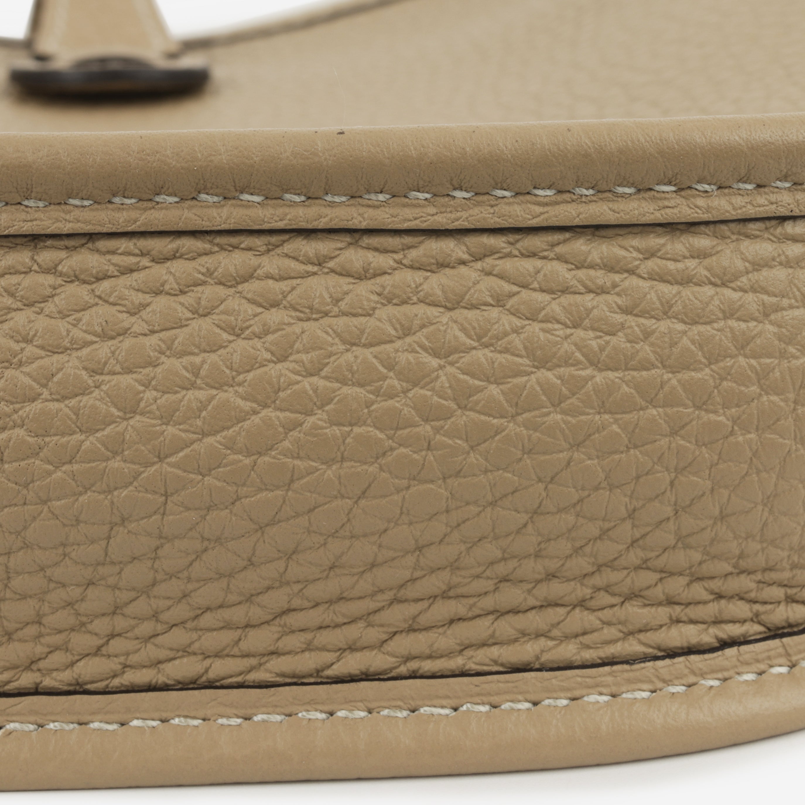 Hermès Evelyne TPM - Beige Marfa Clemence | Gold Hardware