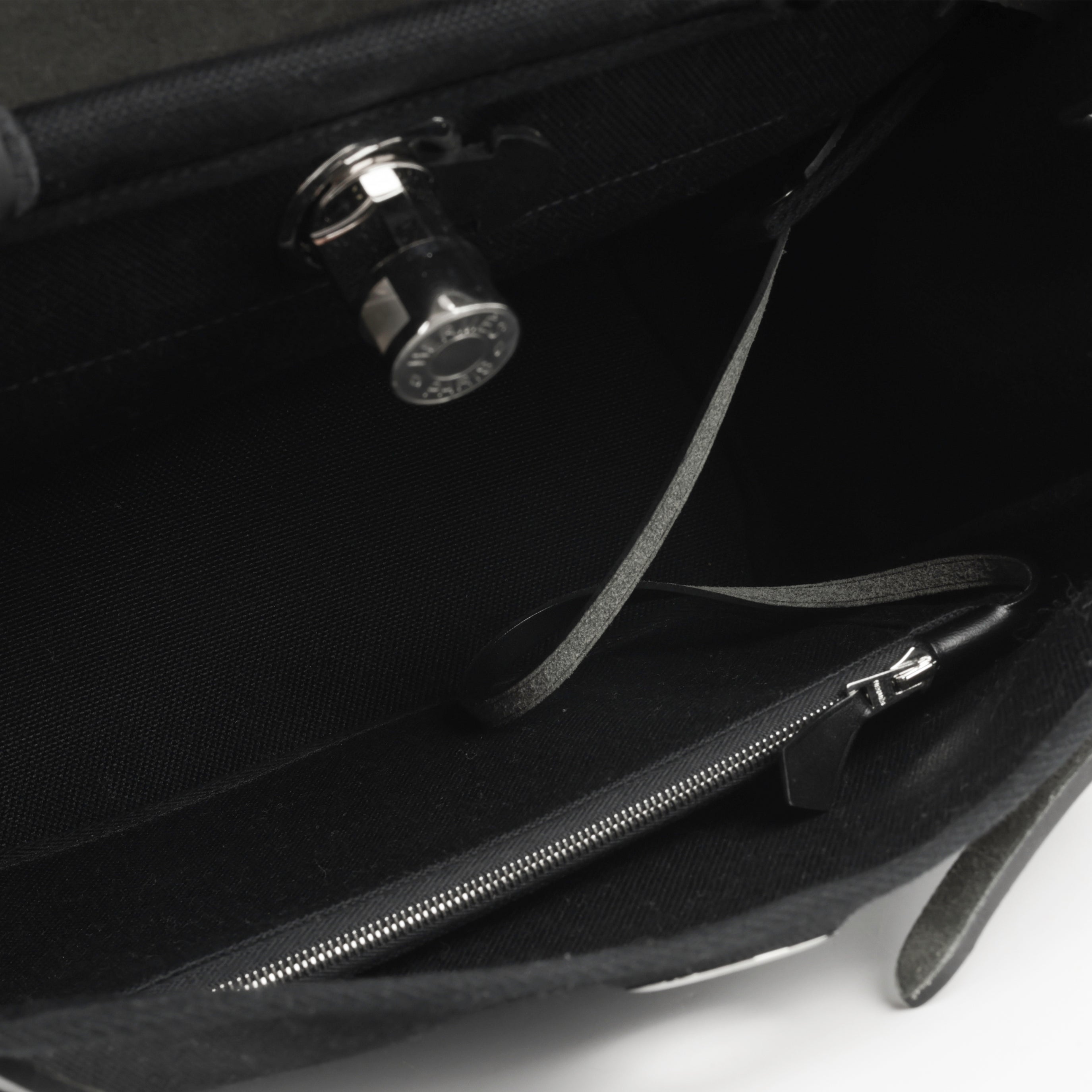 Hermès Herbag 31 - Black Canvas / Hunter | Palladium Hardware