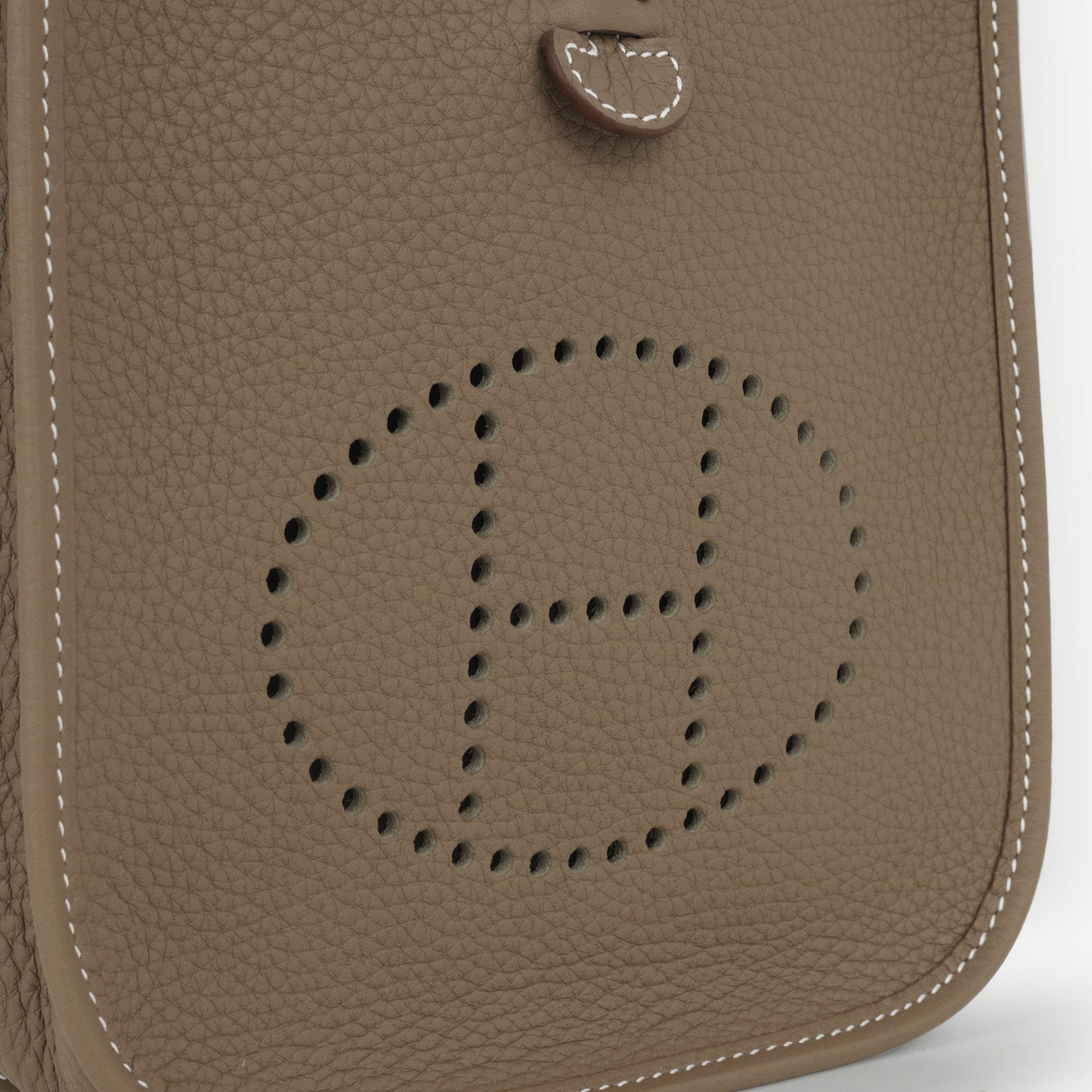 Hermès Mini Evelyne - Etoupe Clemence / Etoupe Strap | Palladium Hardware
