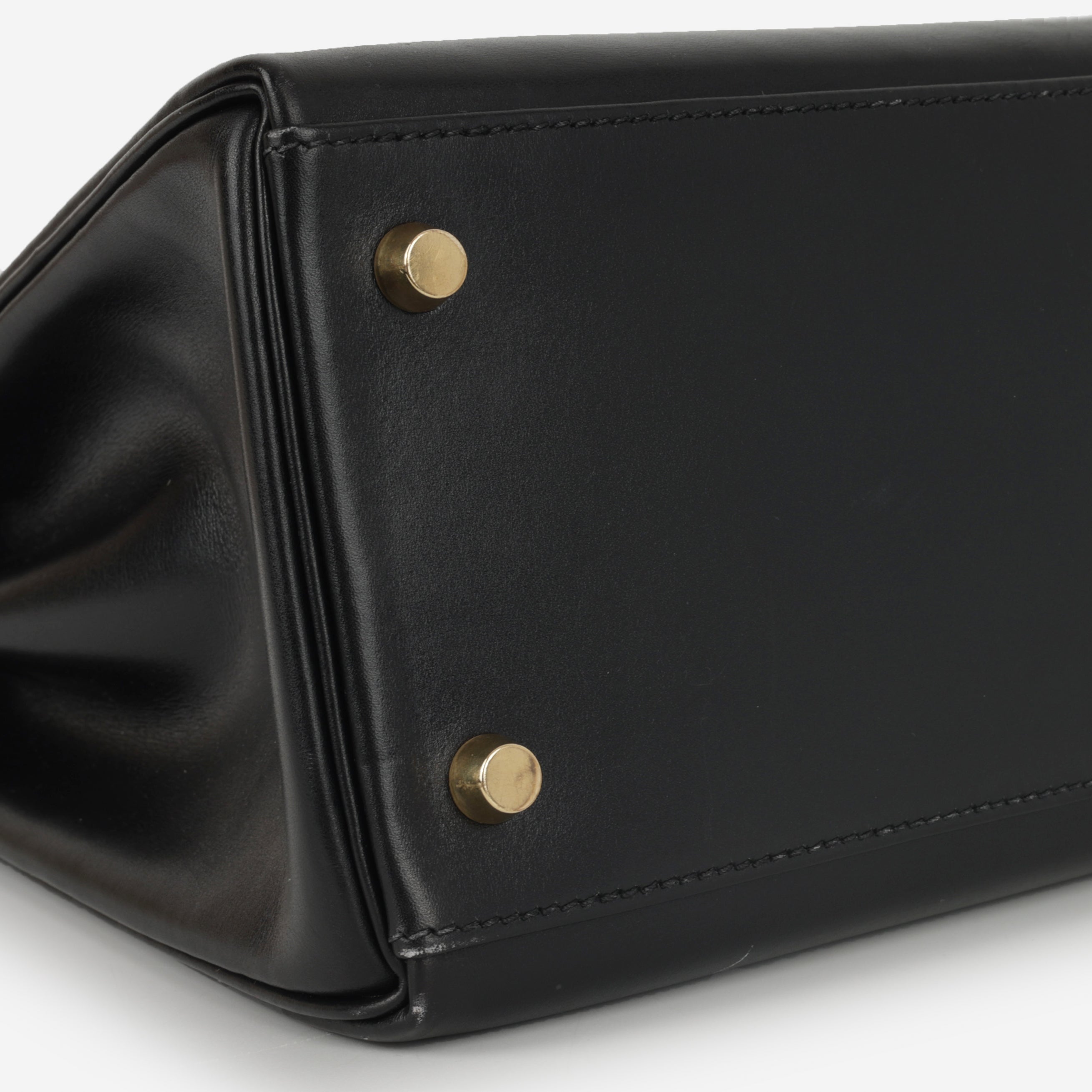 Hermès Vintage Kelly 32 Retourne - Black Box Calf | Gold Hardware