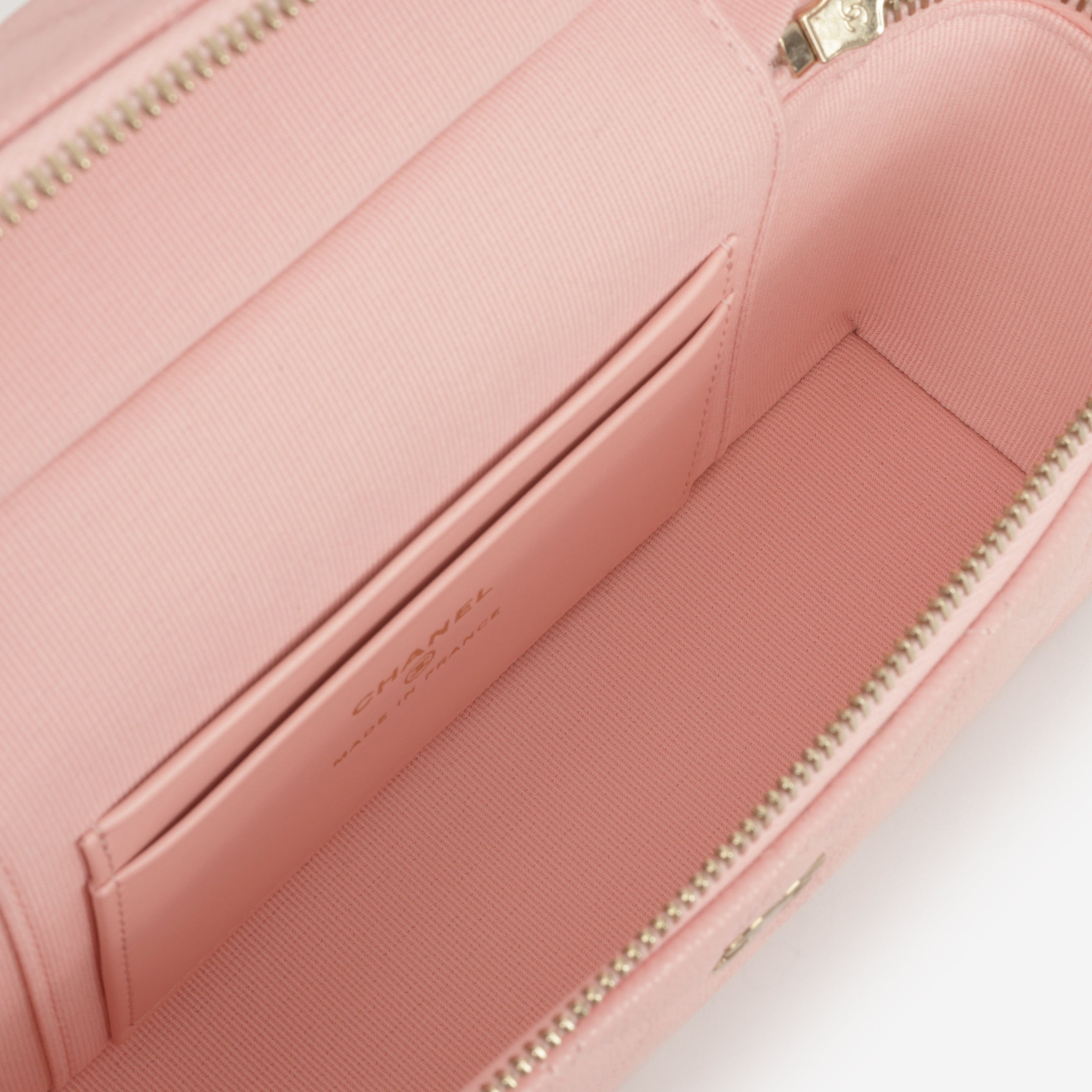 Chanel Vanity with Chain - Pink Caviar | Champagne Gold Hardware