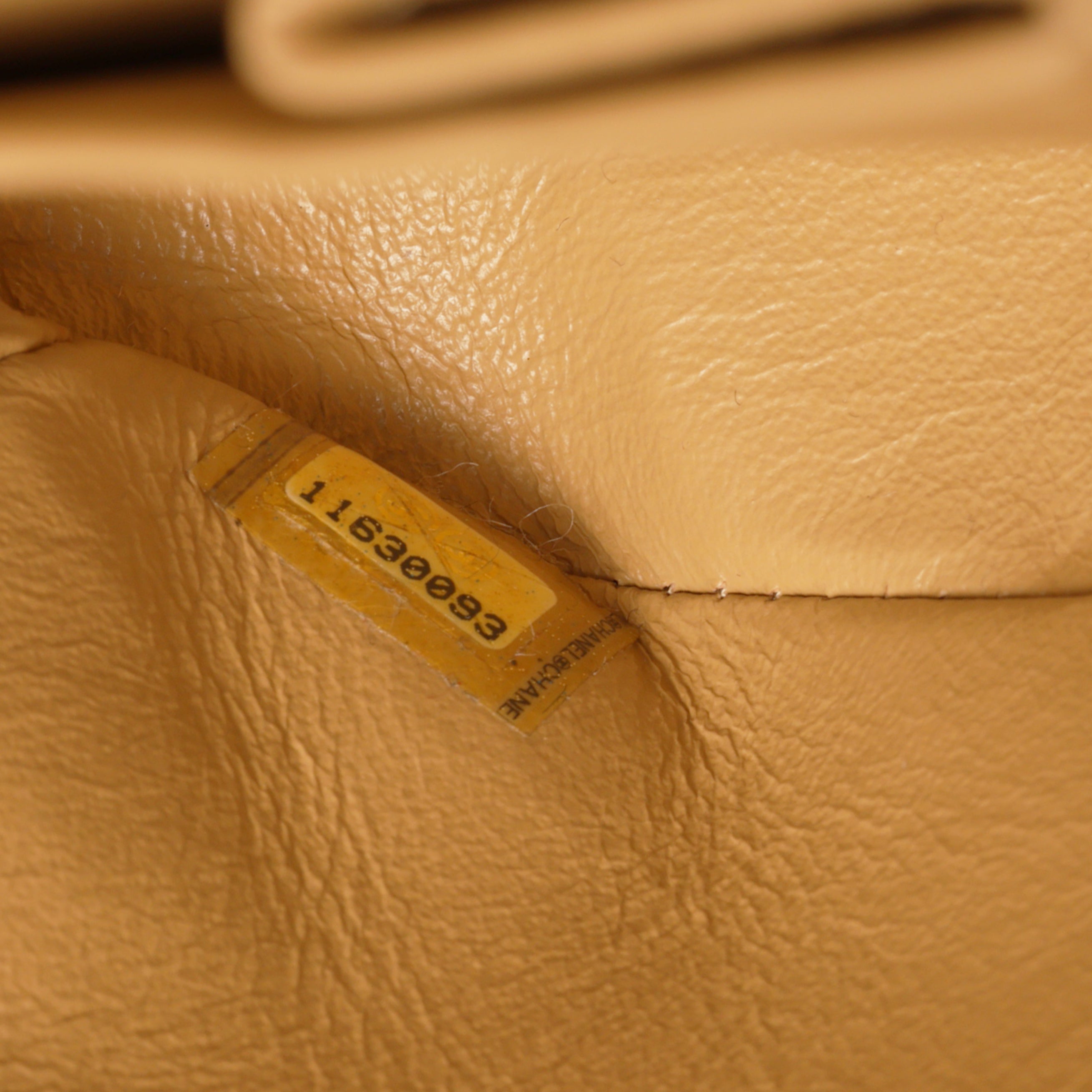 Chanel Vintage Medium Classic Flap - Beige Caviar | Gold Hardware