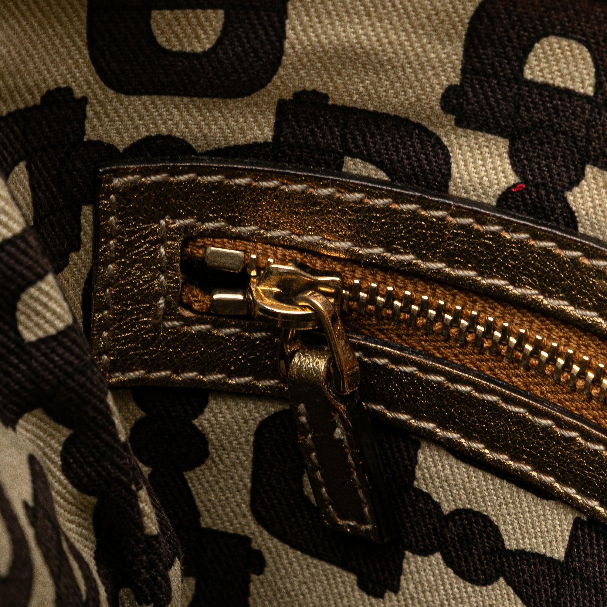 Jolicoeur Messenger Bag GG Canvas