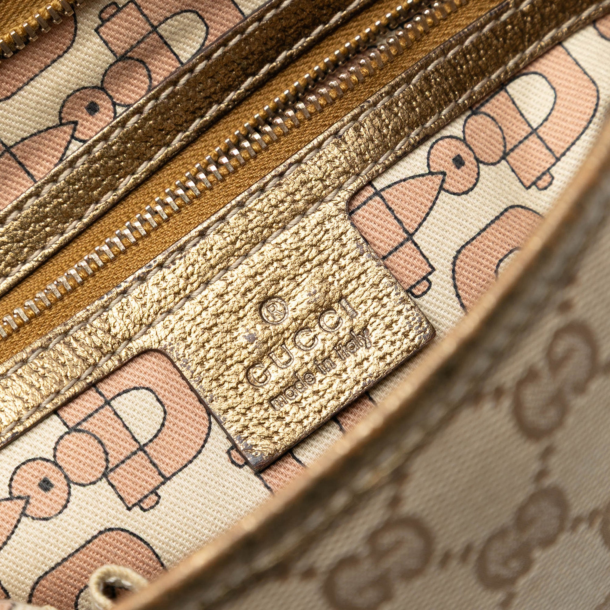 Jolicoeur Messenger Bag GG Canvas