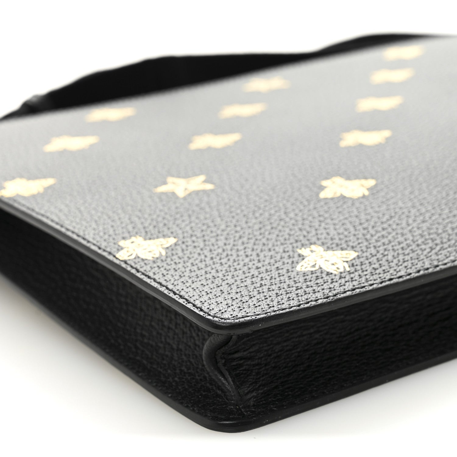 Grained Calfskin Bee Star Messenger Black