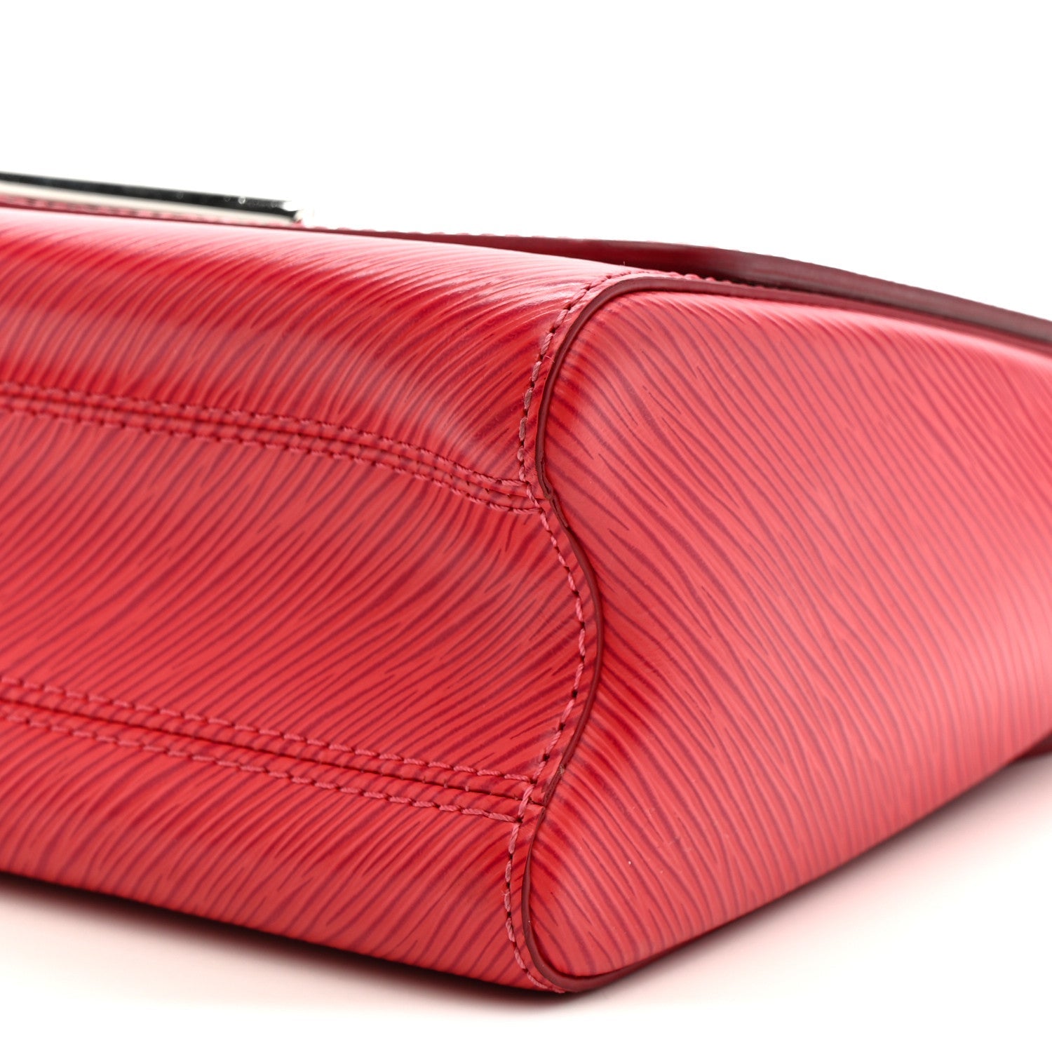 Epi Twist Shoulder Bag MM Grenade