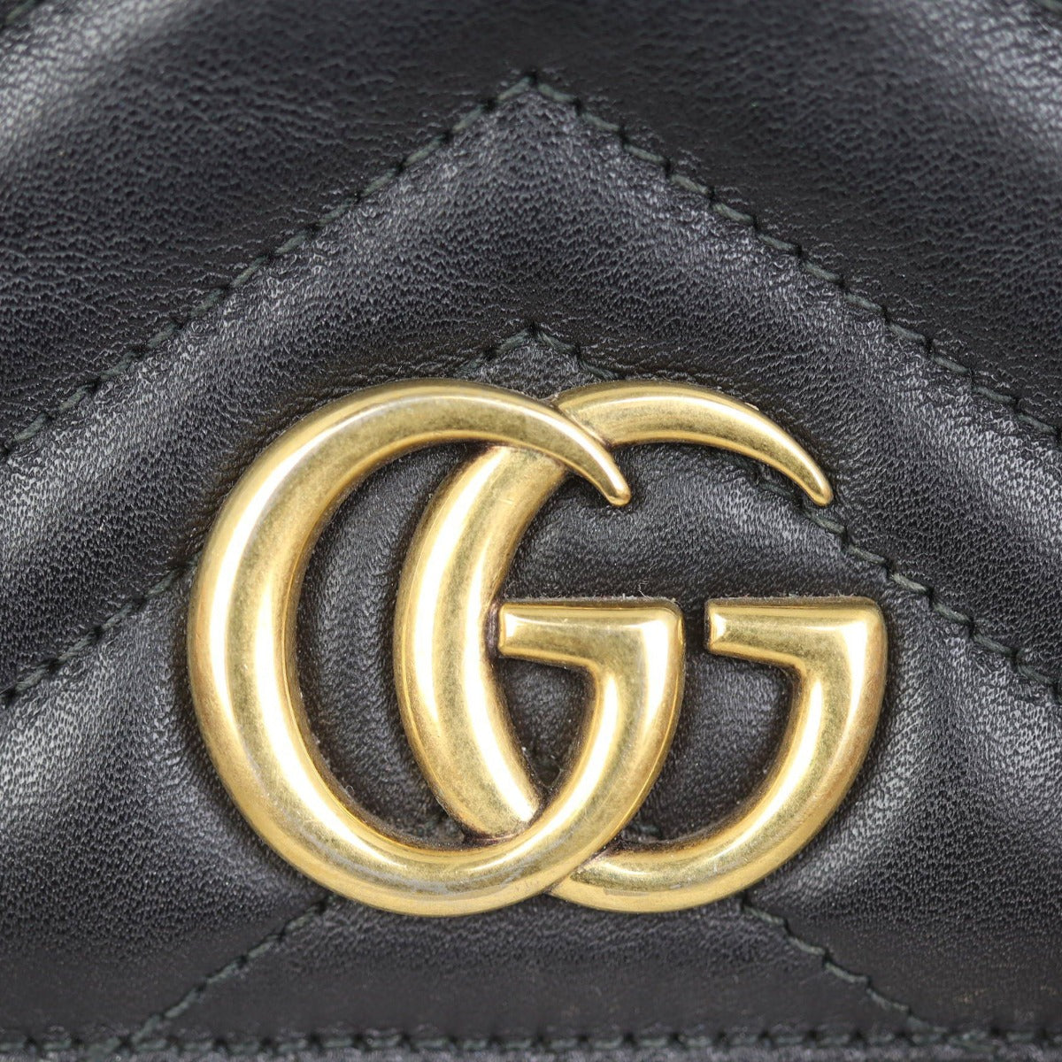 Gucci GG Marmont Super Mini Shoulder Bag