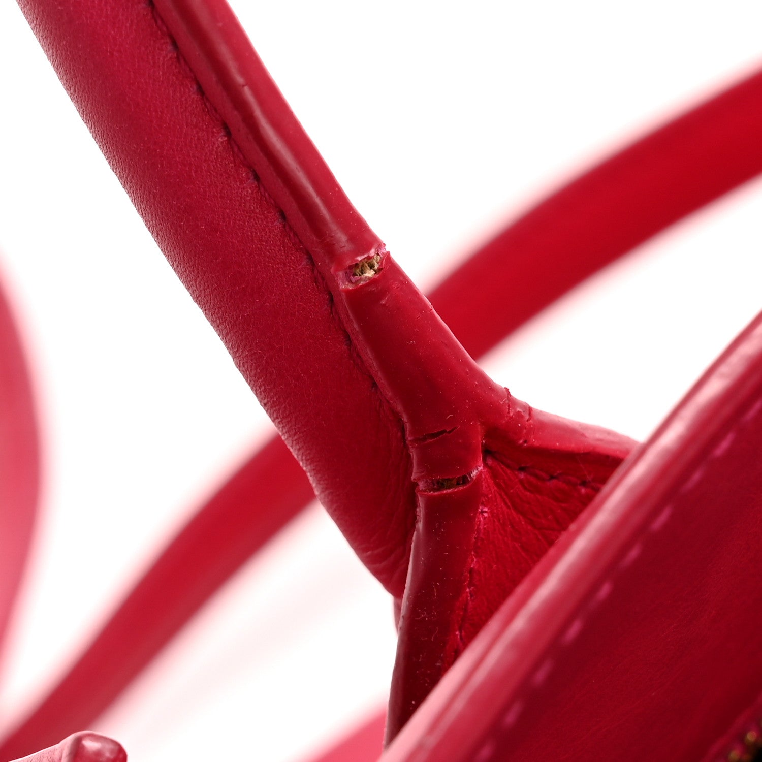 Calfskin Small Sac De Jour Lipstick Fuchsia
