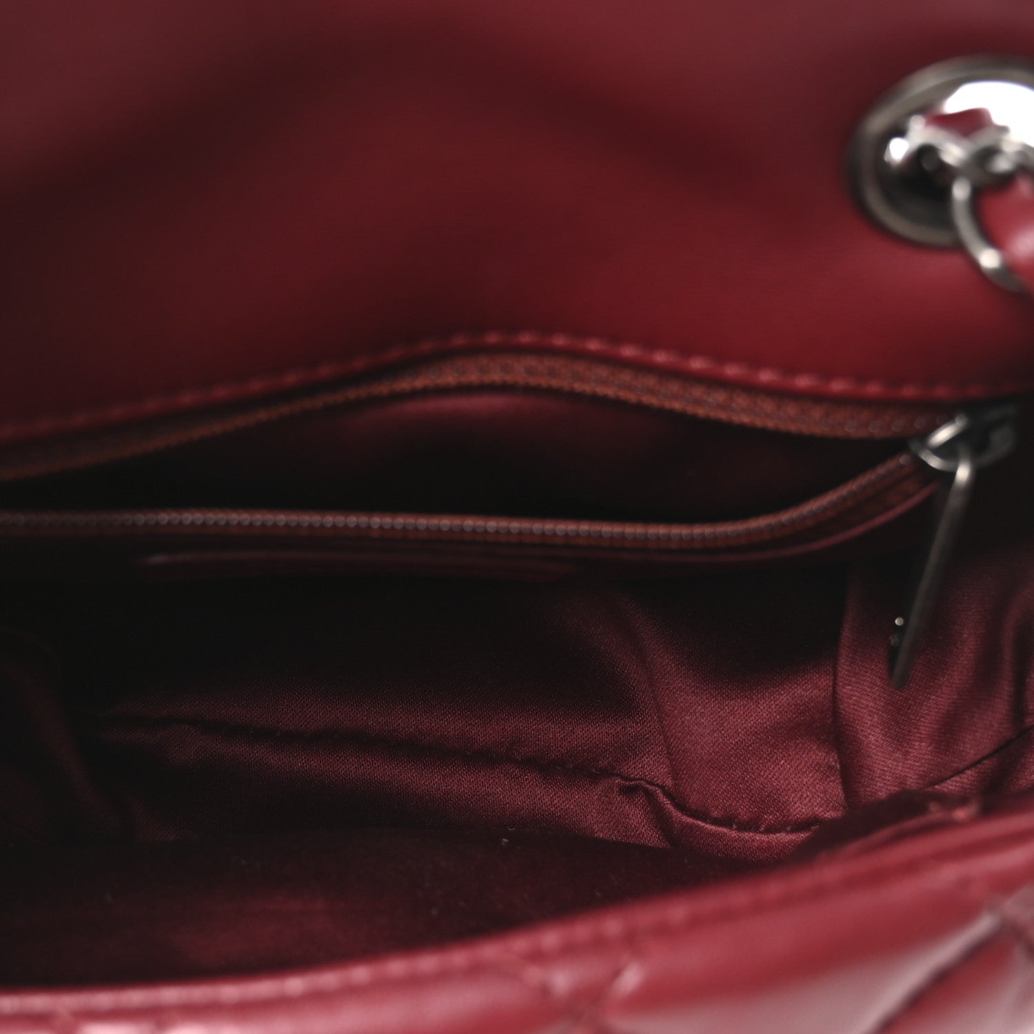 Lambskin Quilted Mini Round Flap Red