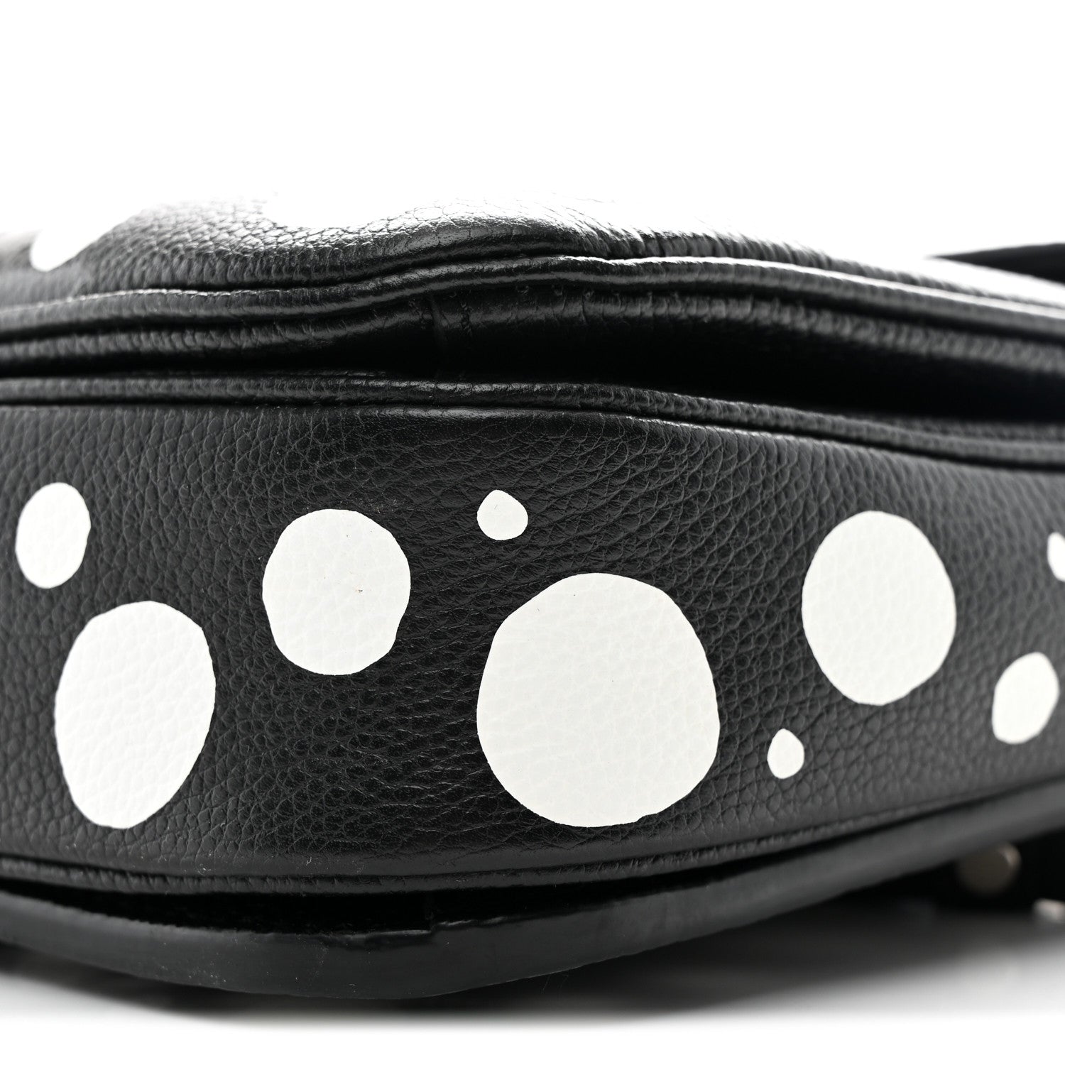 LV X YK Empreinte Monogram Giant Pochette Metis Black