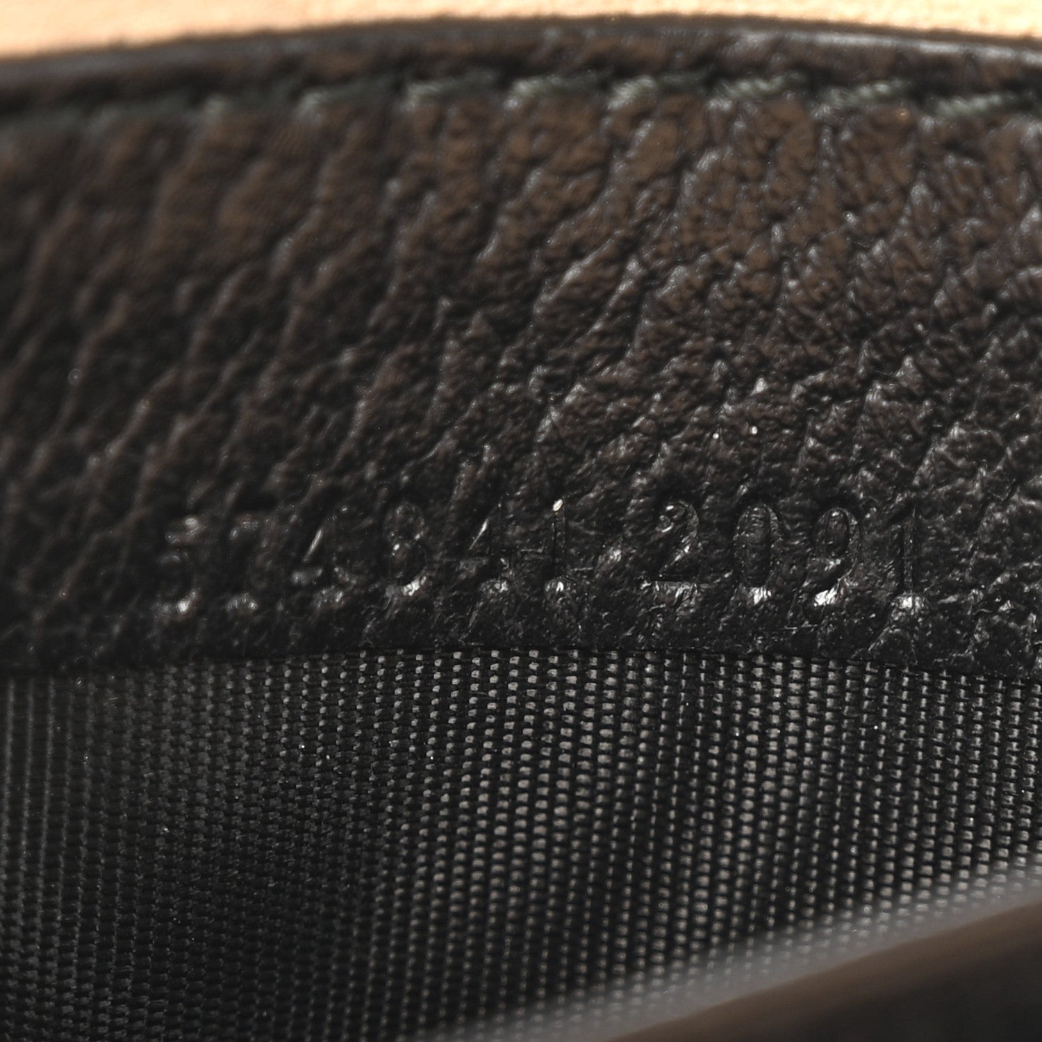 Textured Calfskin Web Ophidia Round Wrist Wallet Black