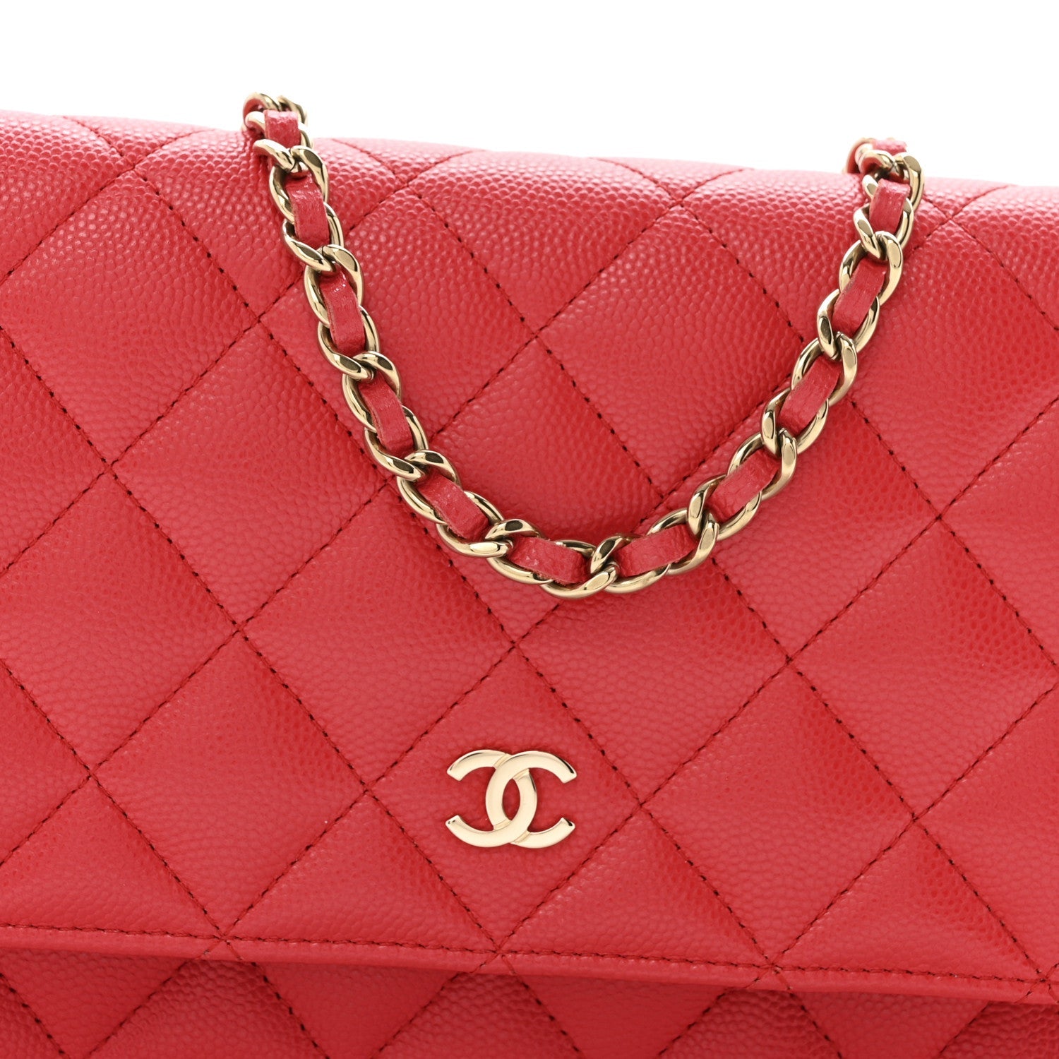 Caviar Quilted Wallet on Chain WOC Red
