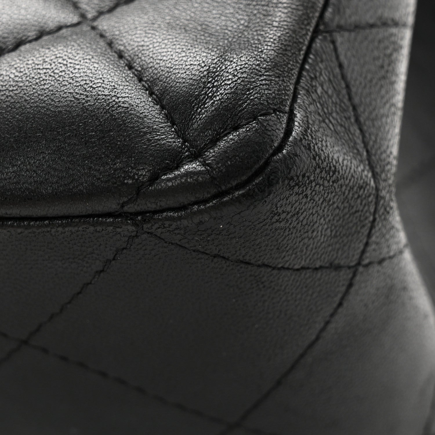 Lambskin Quilted Jumbo Single Flap Black