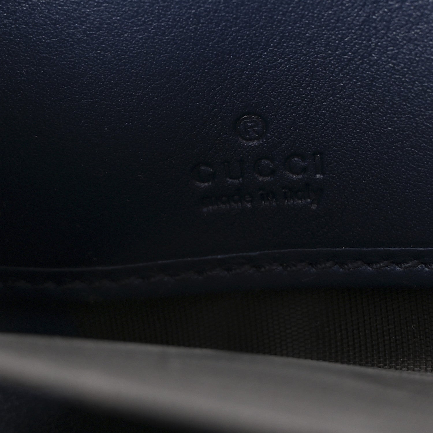 Calfskin Matelasse GucciGhost GG Marmont Zip Around Wallet Blue Agata Hibiscus Red