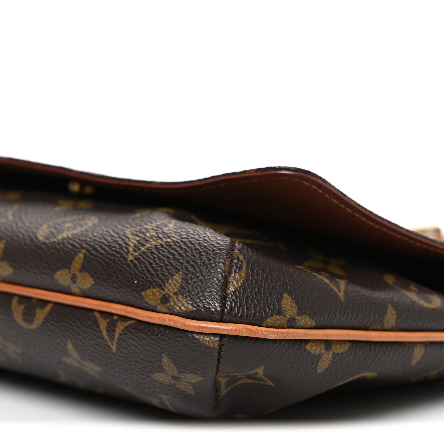 Monogram Musette Tango