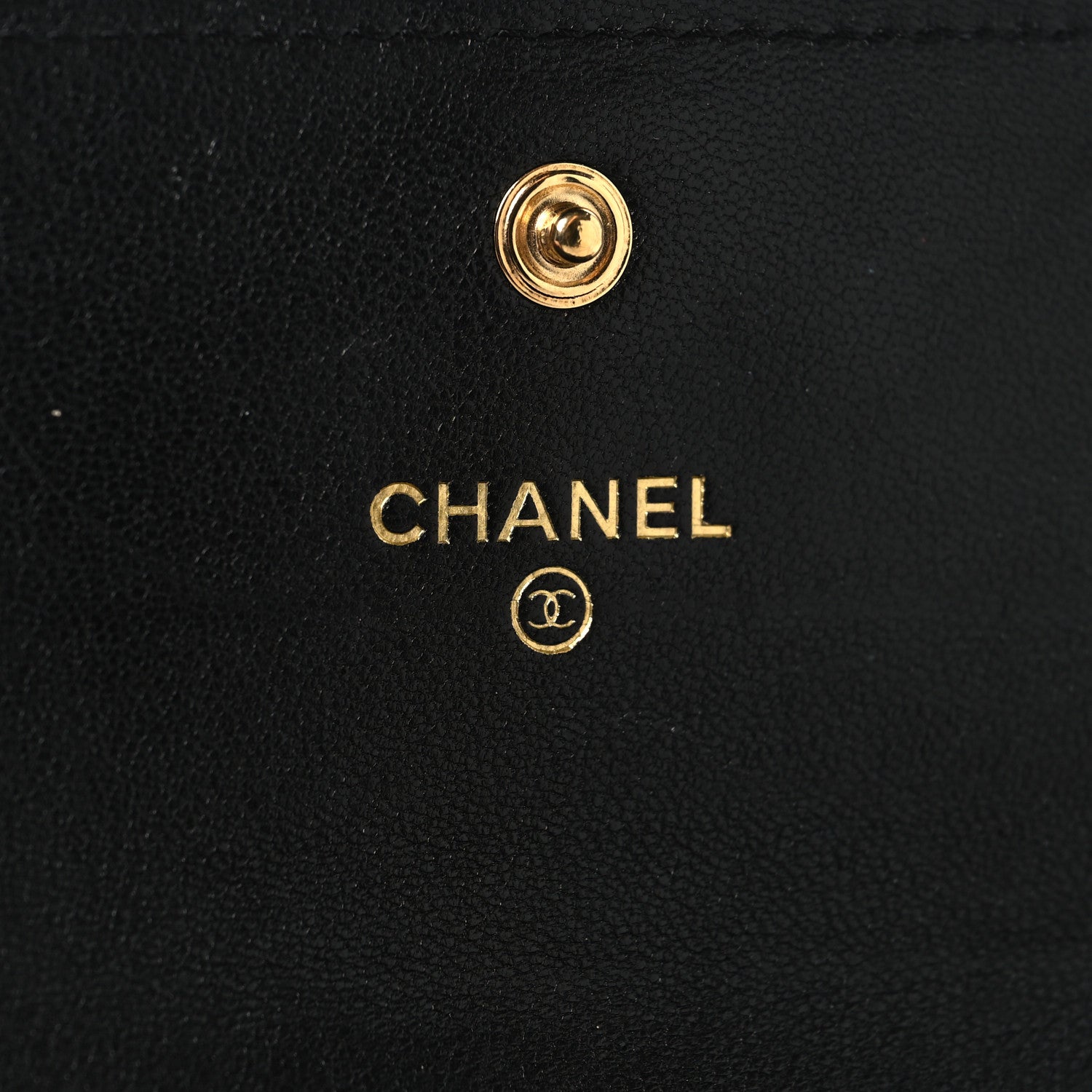 Lambskin Quilted Chanel 19 Flap Wallet Black