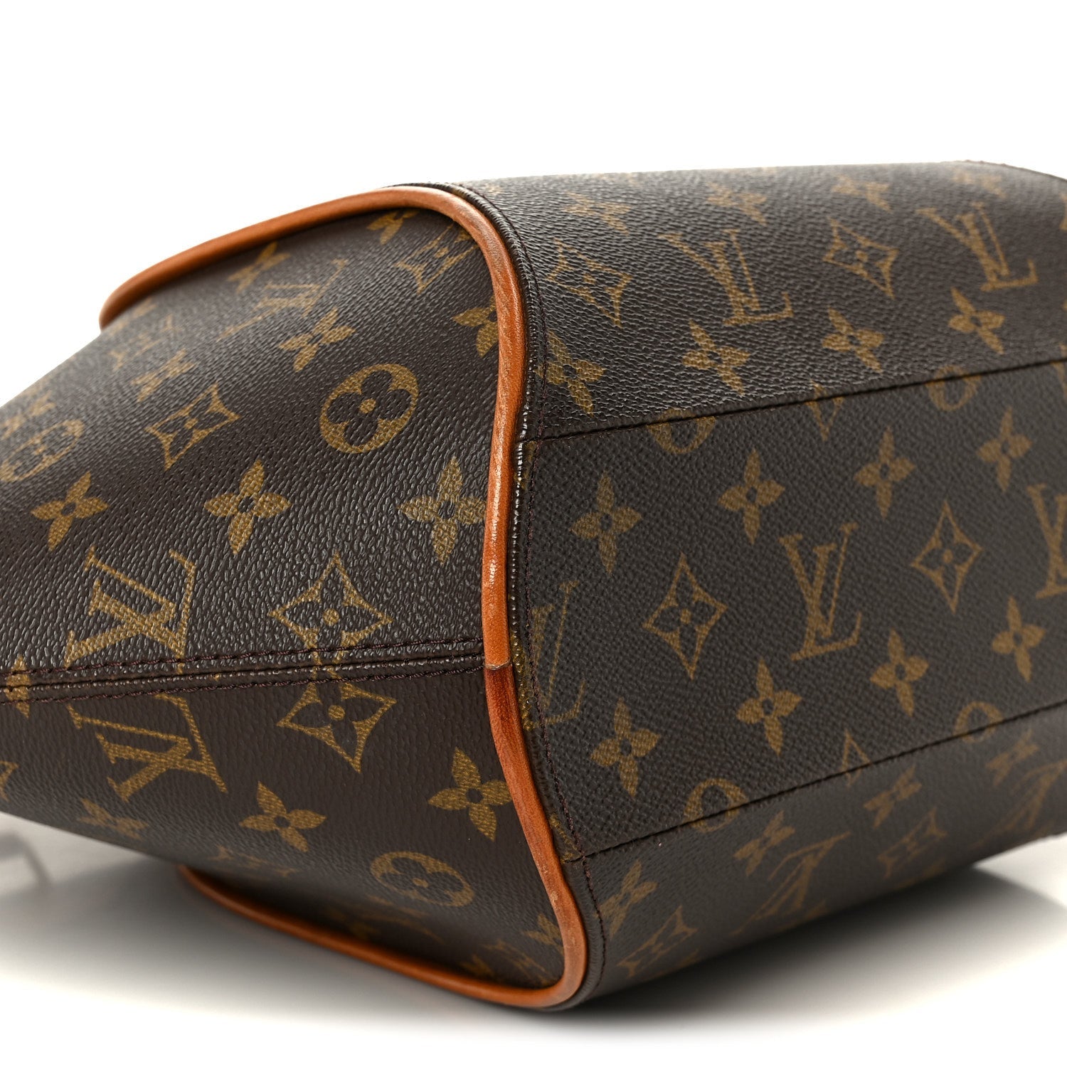 Monogram Ellipse MM