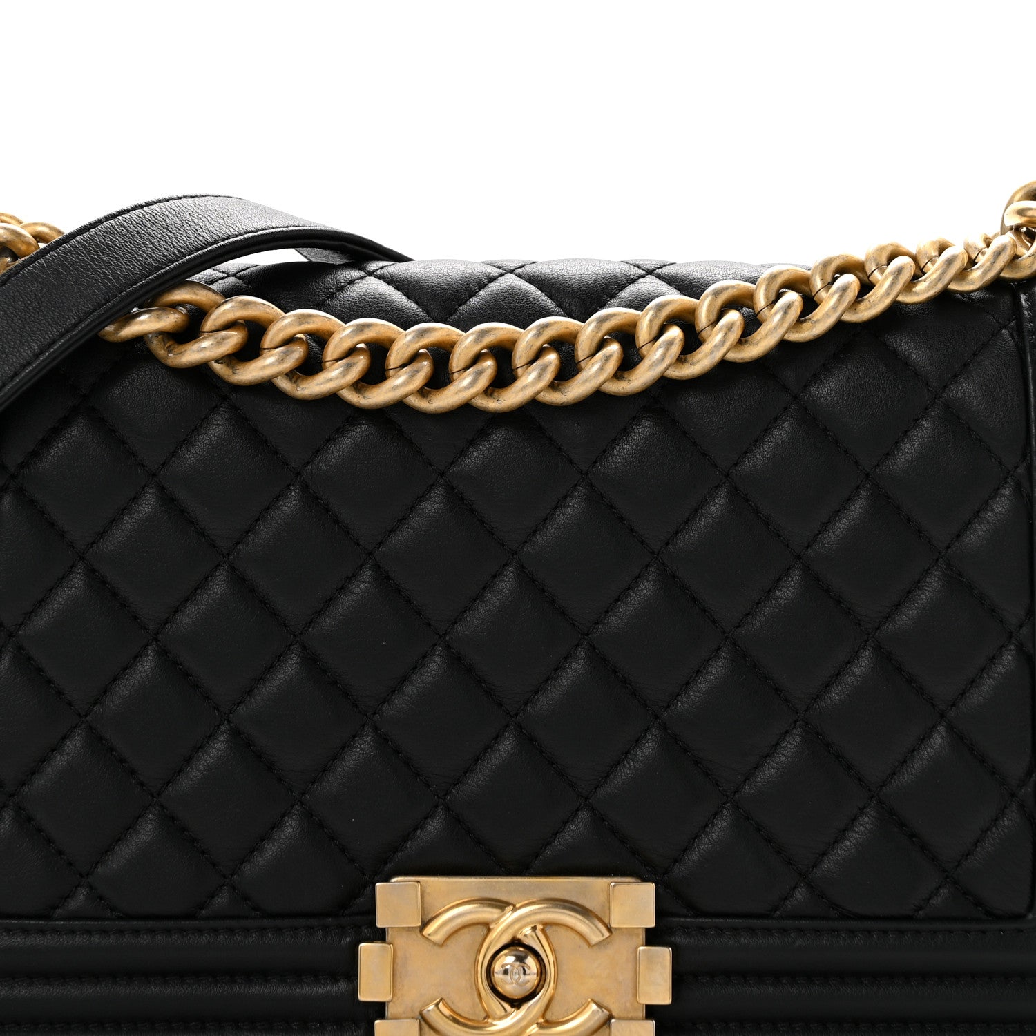 Lambskin Quilted Medium Boy Flap Black