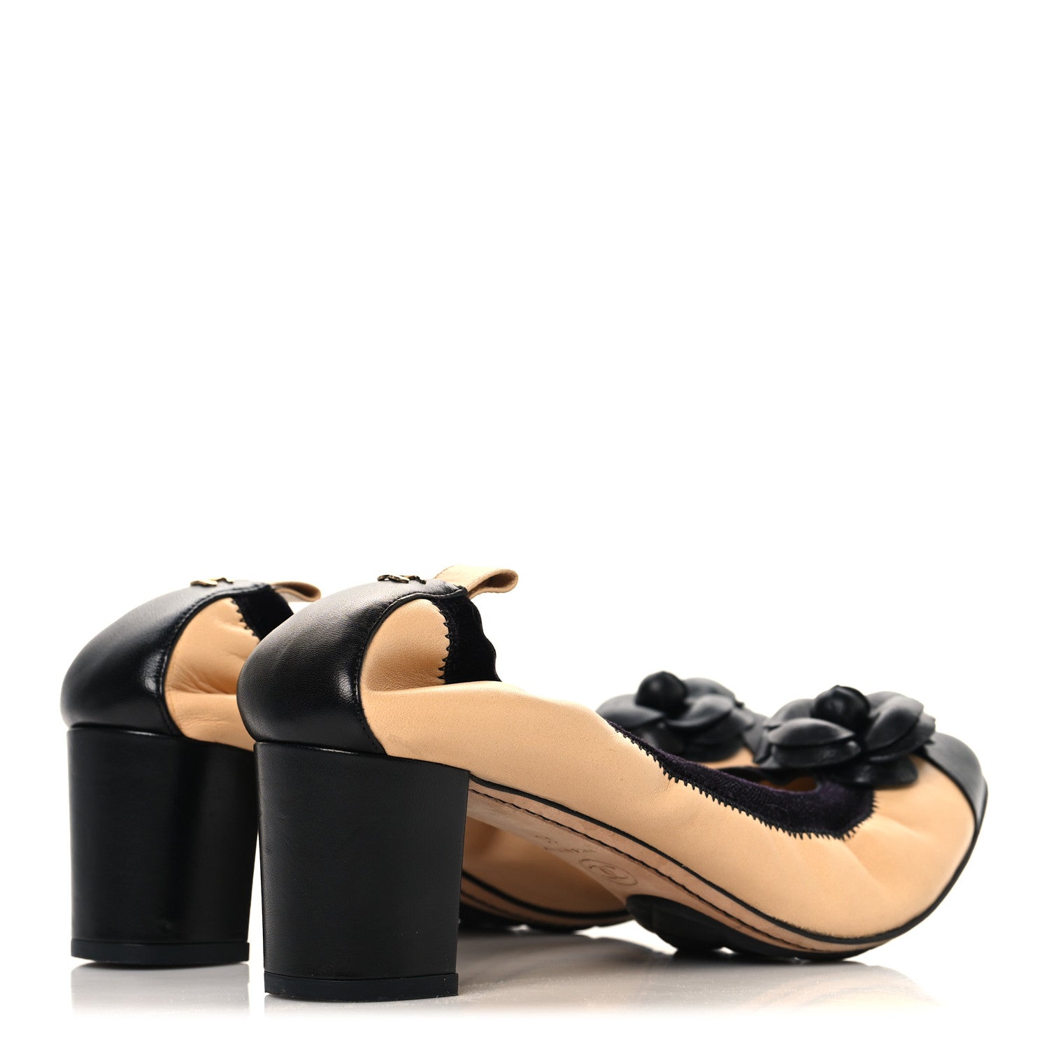Lambskin Camellia CC Elastic Stretch Pumps 40 Beige Black