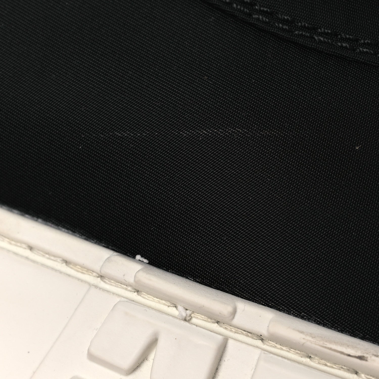 Re-Nylon Gabardine Triangle Logo Double Wheel 50mm Sneakers 41.5 Black