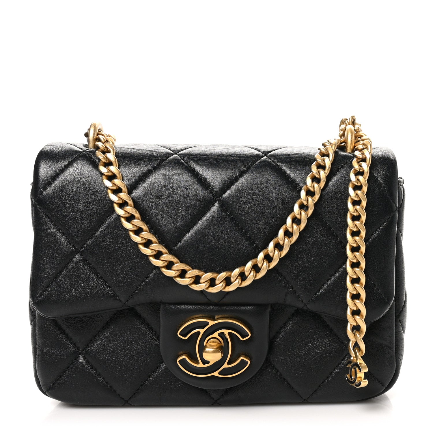 Lambskin Enamel Quilted Mini Pending CC Square Flap Black
