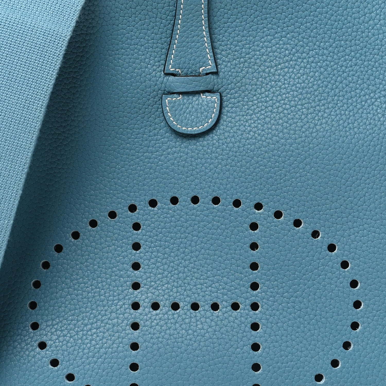 Taurillon Clemence Evelyne III PM Blue Jean