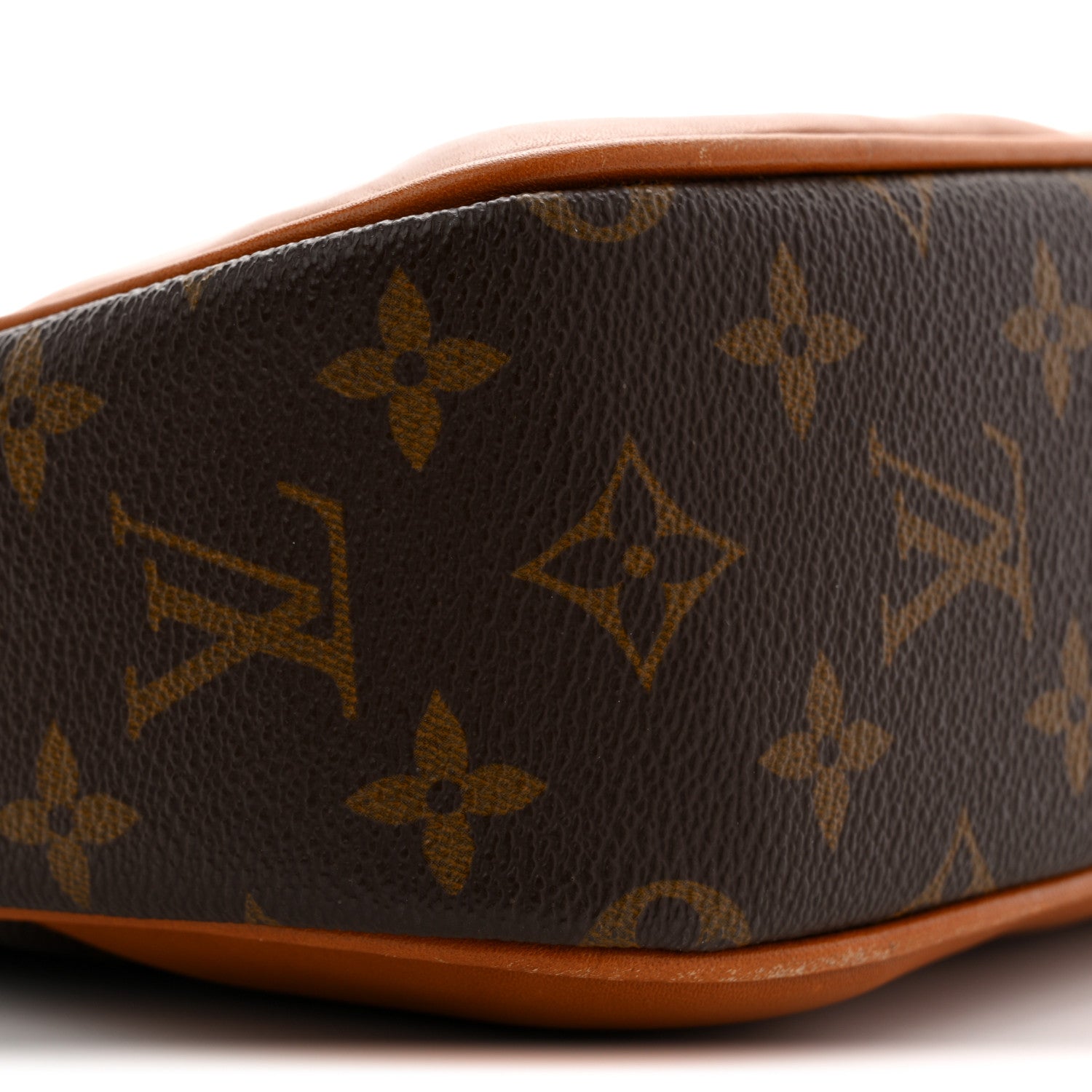 Monogram Saks Boulogne