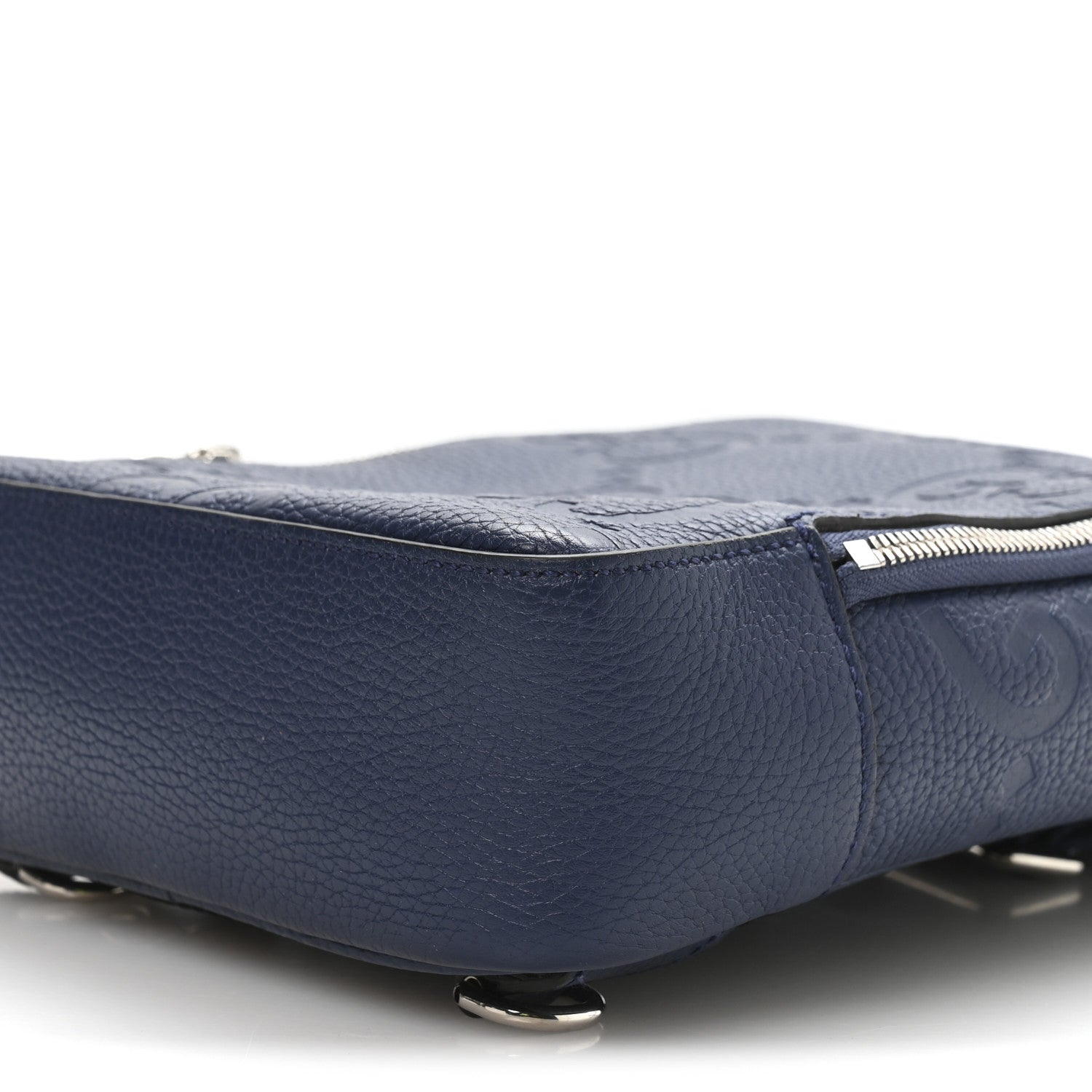 Piuma Calfskin Jumbo GG Embossed Sling Crossbody Royale
