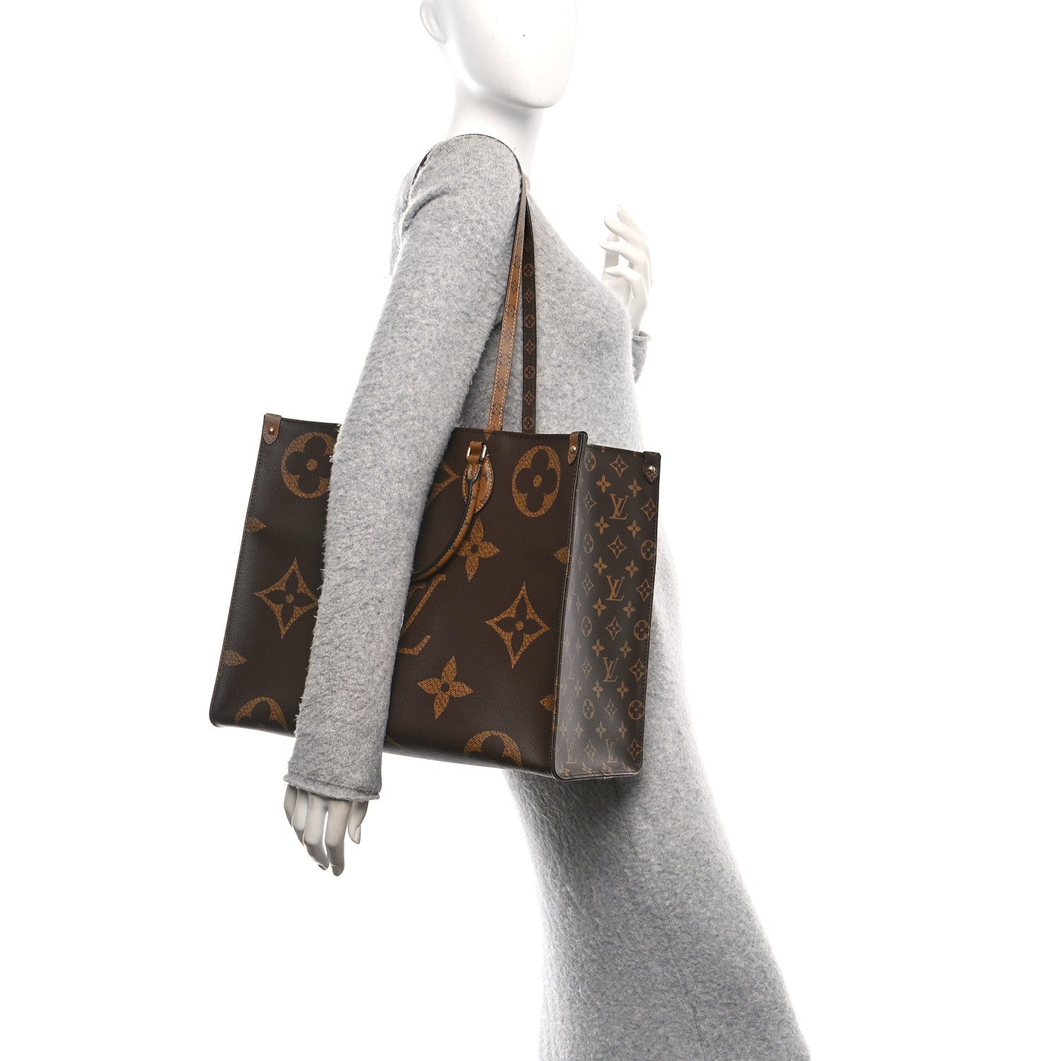 Reverse Monogram Giant Onthego GM