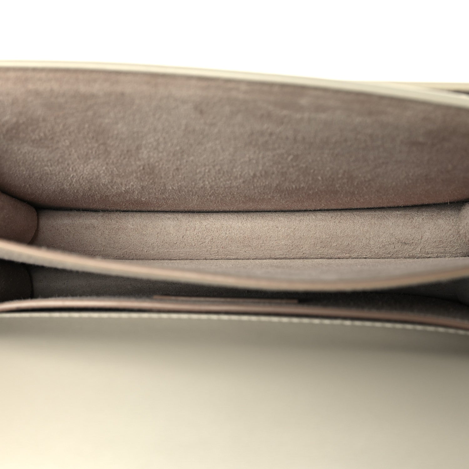 Calfskin Medium Monogram Sunset Crema Soft