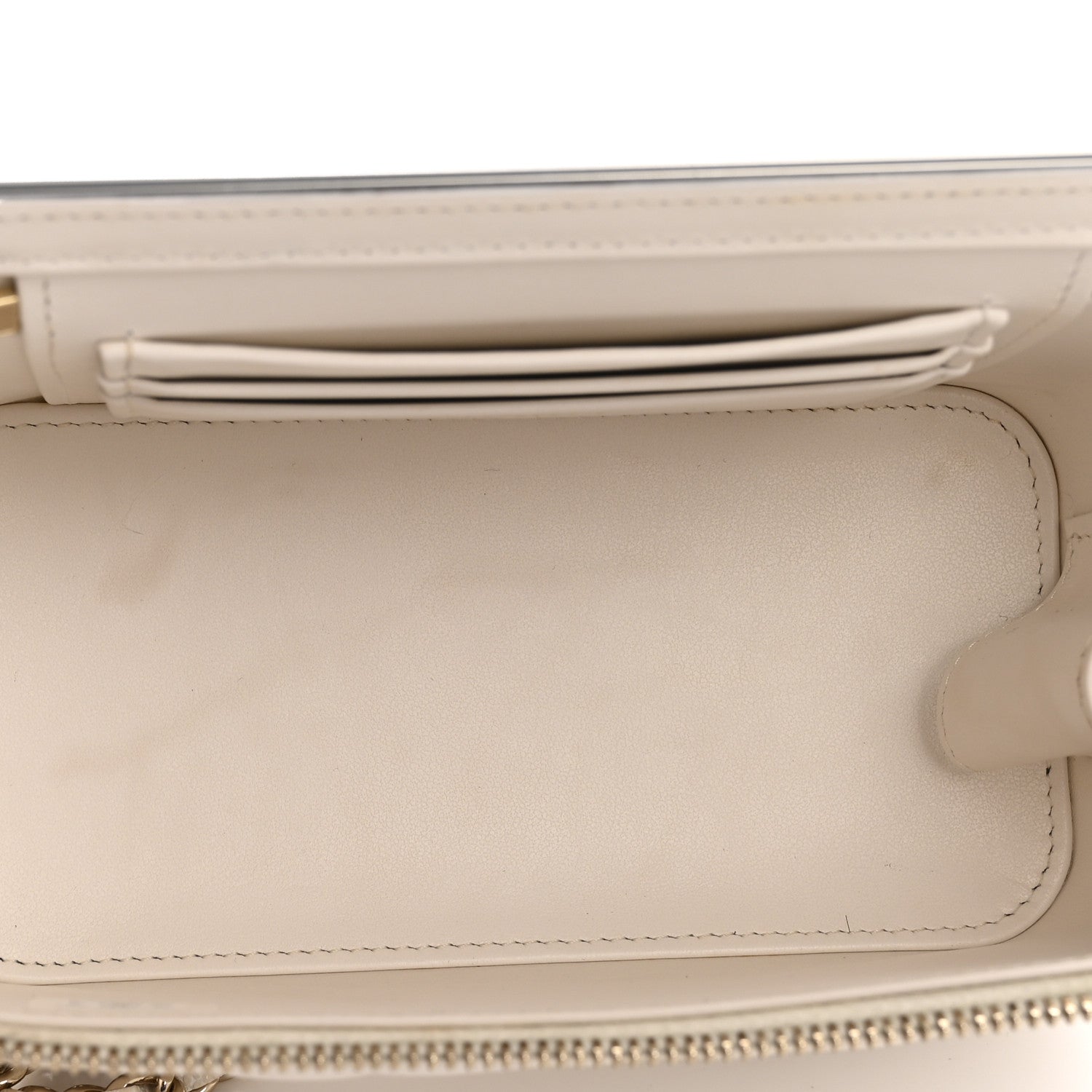 Caviar Quilted Small Vanity Case With Chain White