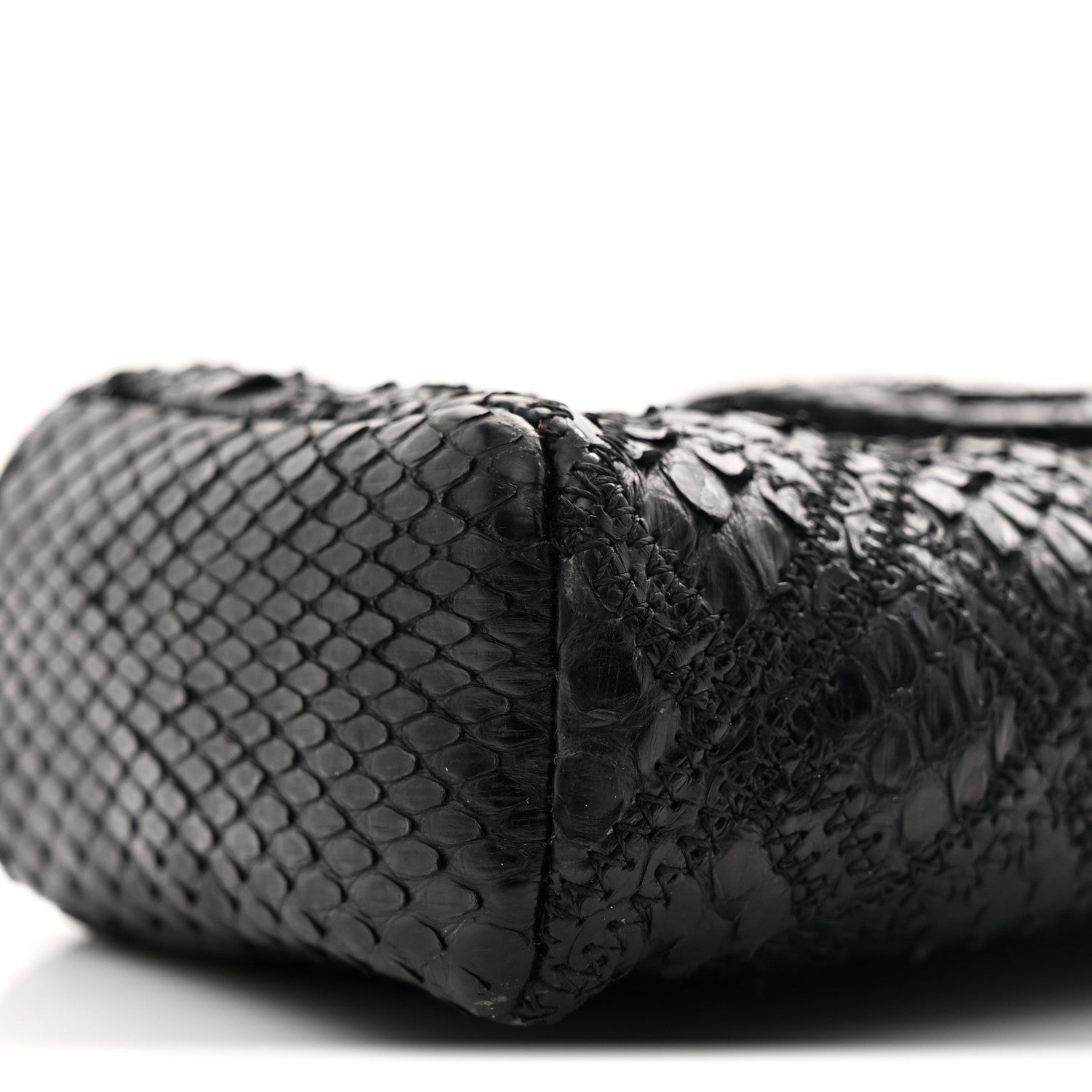 Snakeskin Quilted Phone Holder Clutch Black