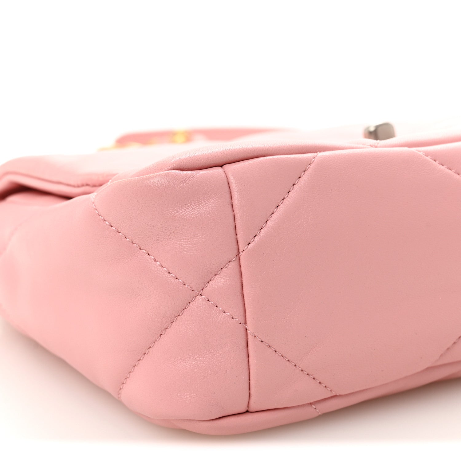 Lambskin Quilted Medium Chanel 19 Flap Pink