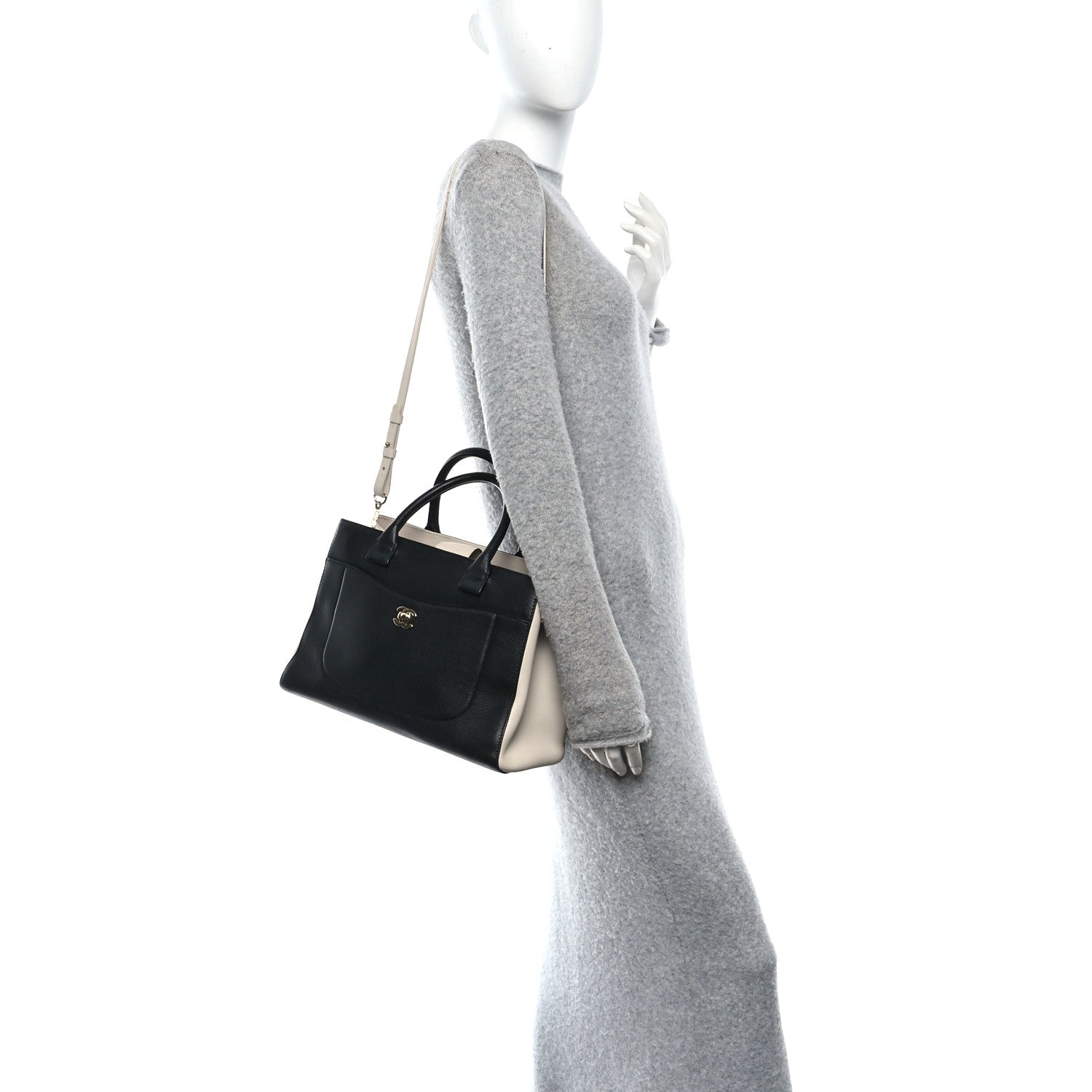 Grained Calfskin Small Bi-Color Neo Executive Shopper Tote Black Beige