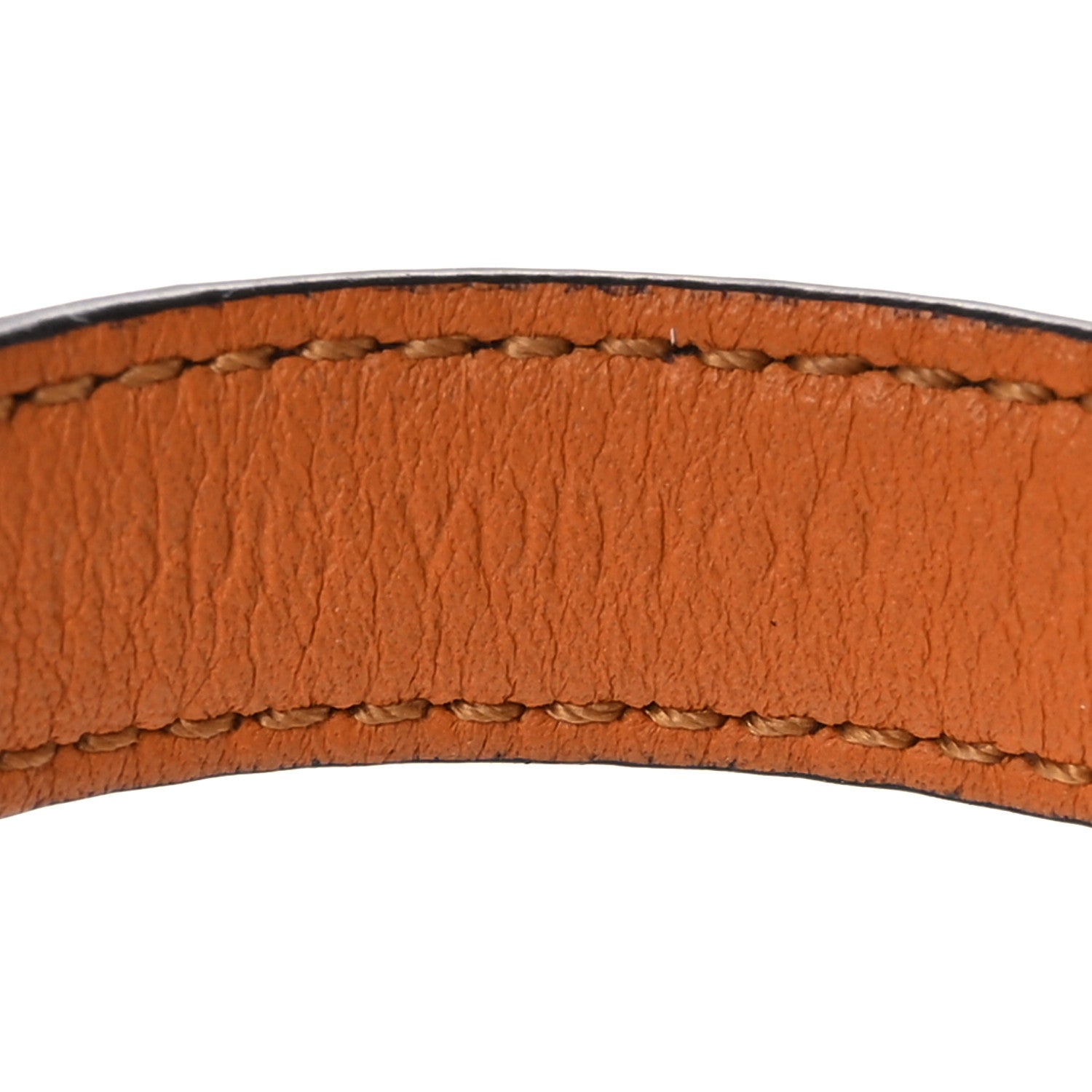 Monogram Essential V Bracelet 17