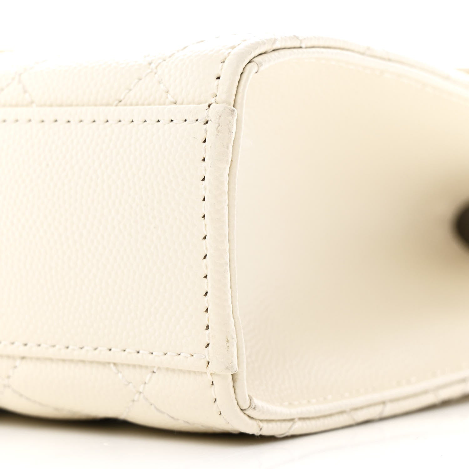 Grain De Poudre Textured Mixed Matelasse Medium Triquilt Monogram Satchel Crema Soft