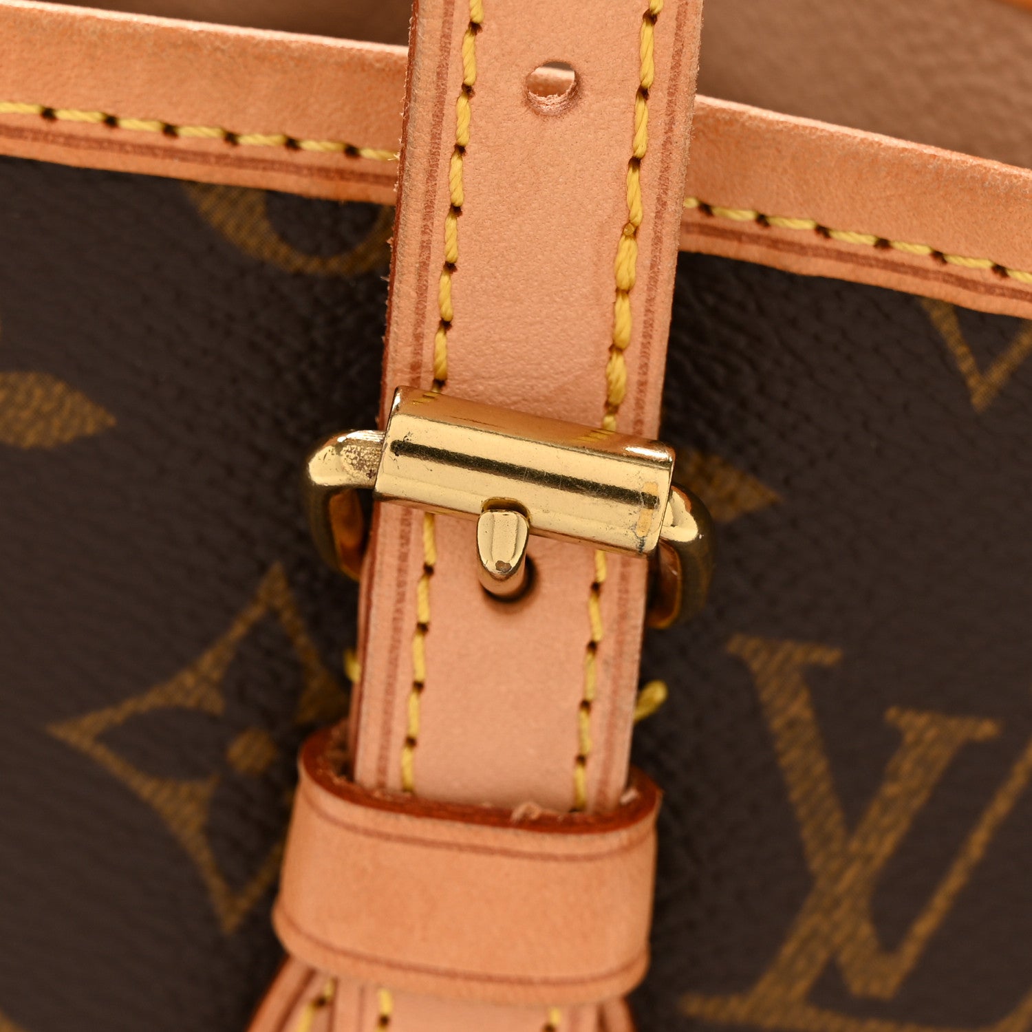 Monogram Petit Bucket 23