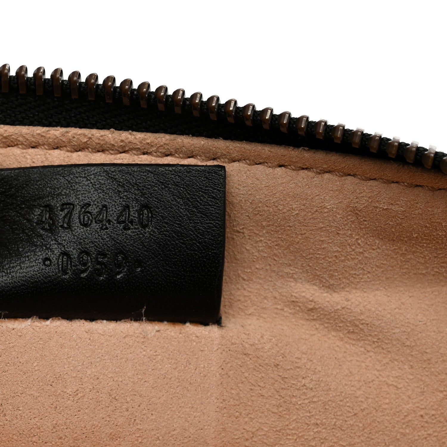 Calfskin Matelasse Large GG Marmont Zip Pouch Black