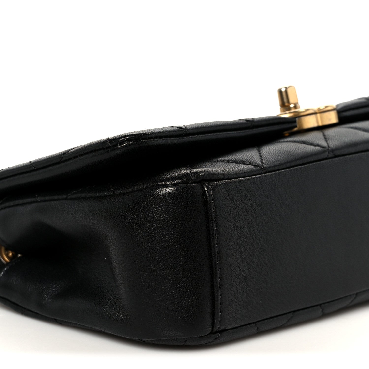 Shiny Lambskin Chain Is More Flap Black