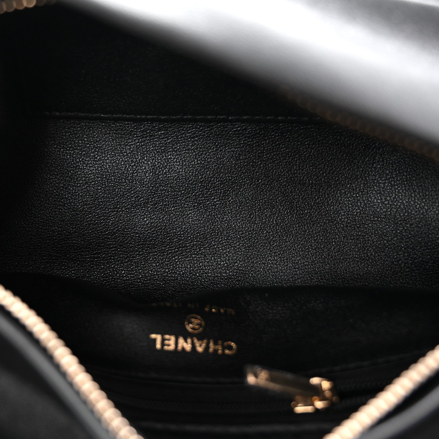 Velvet Diamanté Quilted Wristlet Clutch Black