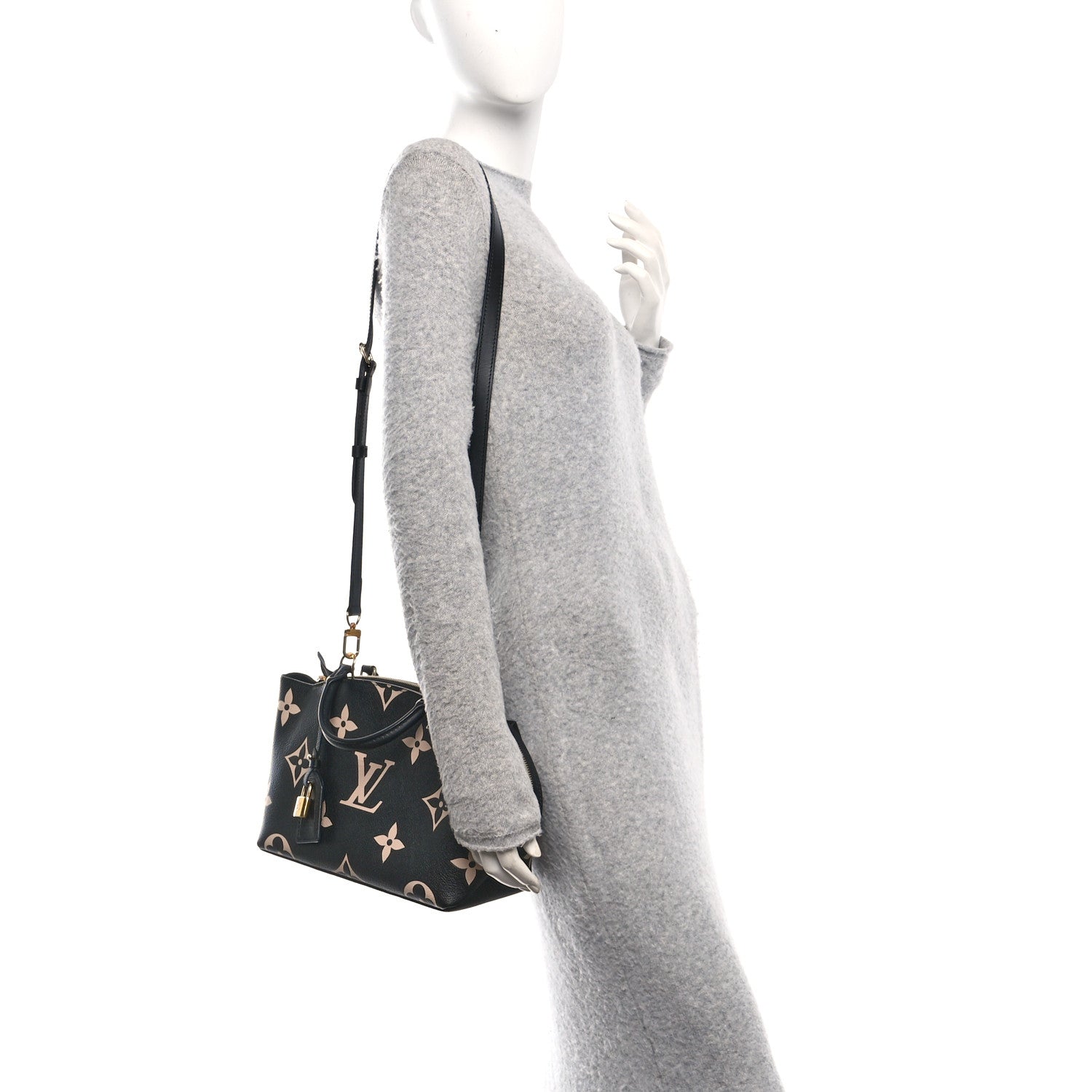 Empreinte Monogram Giant Petit Palais Black Beige