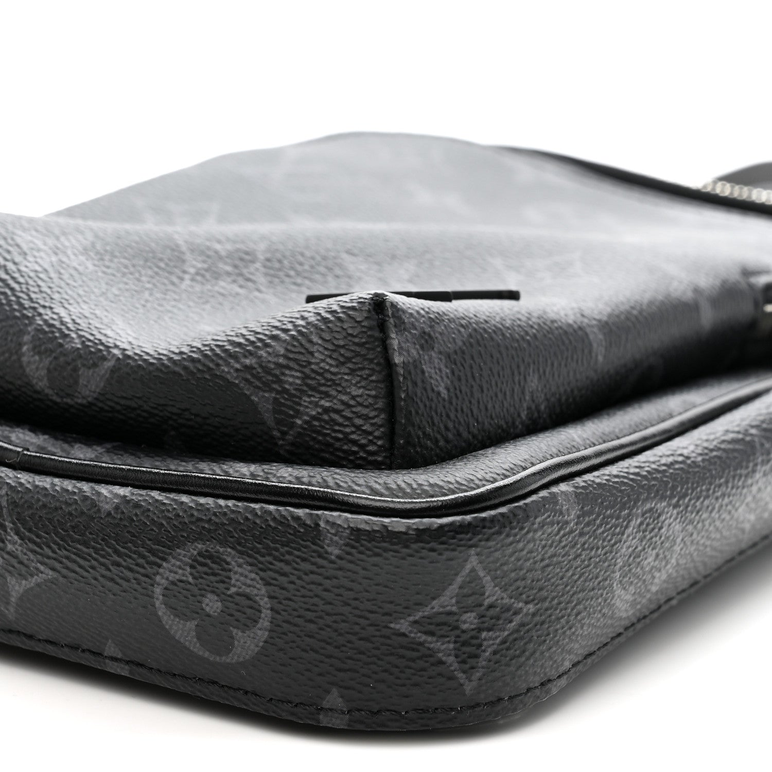 Monogram Eclipse Avenue Slingbag PM