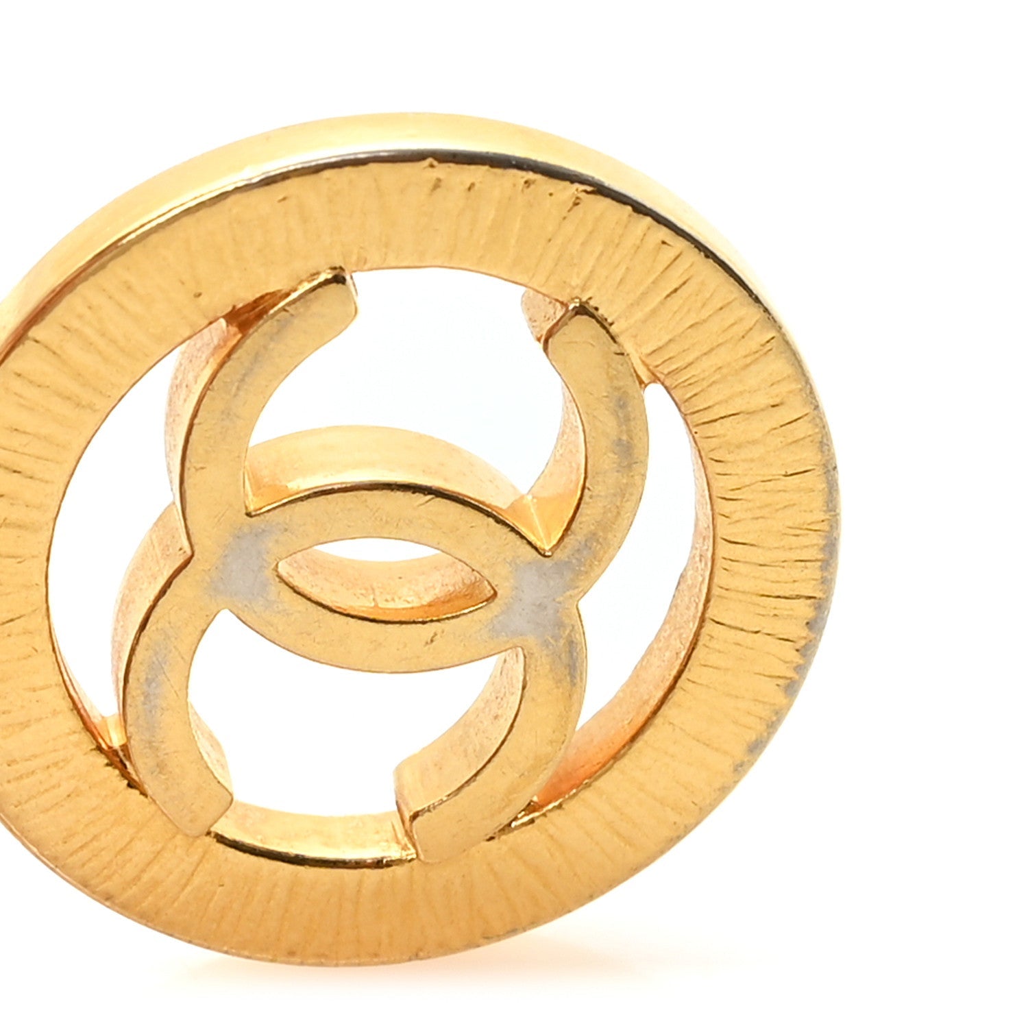 Metal Medallion CC Triple Chain Belt Gold