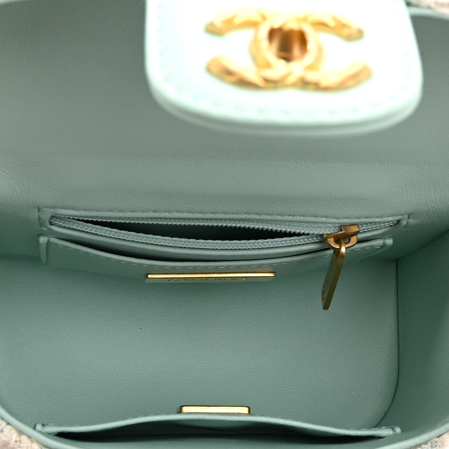 Tweed Handle Crush Small Vanity Case Light Green