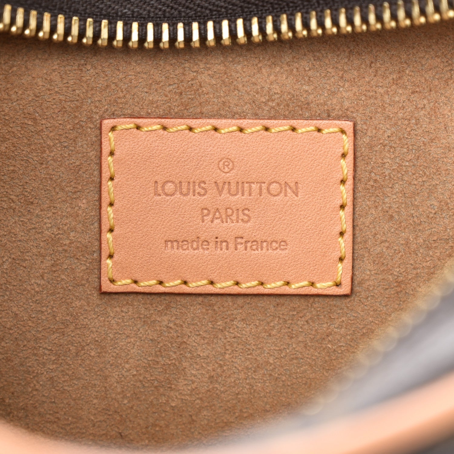 Monogram Loop