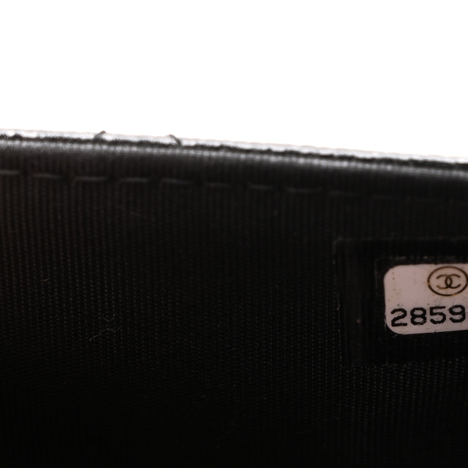 Caviar Quilted Golden Class Wallet On Chain WOC Black