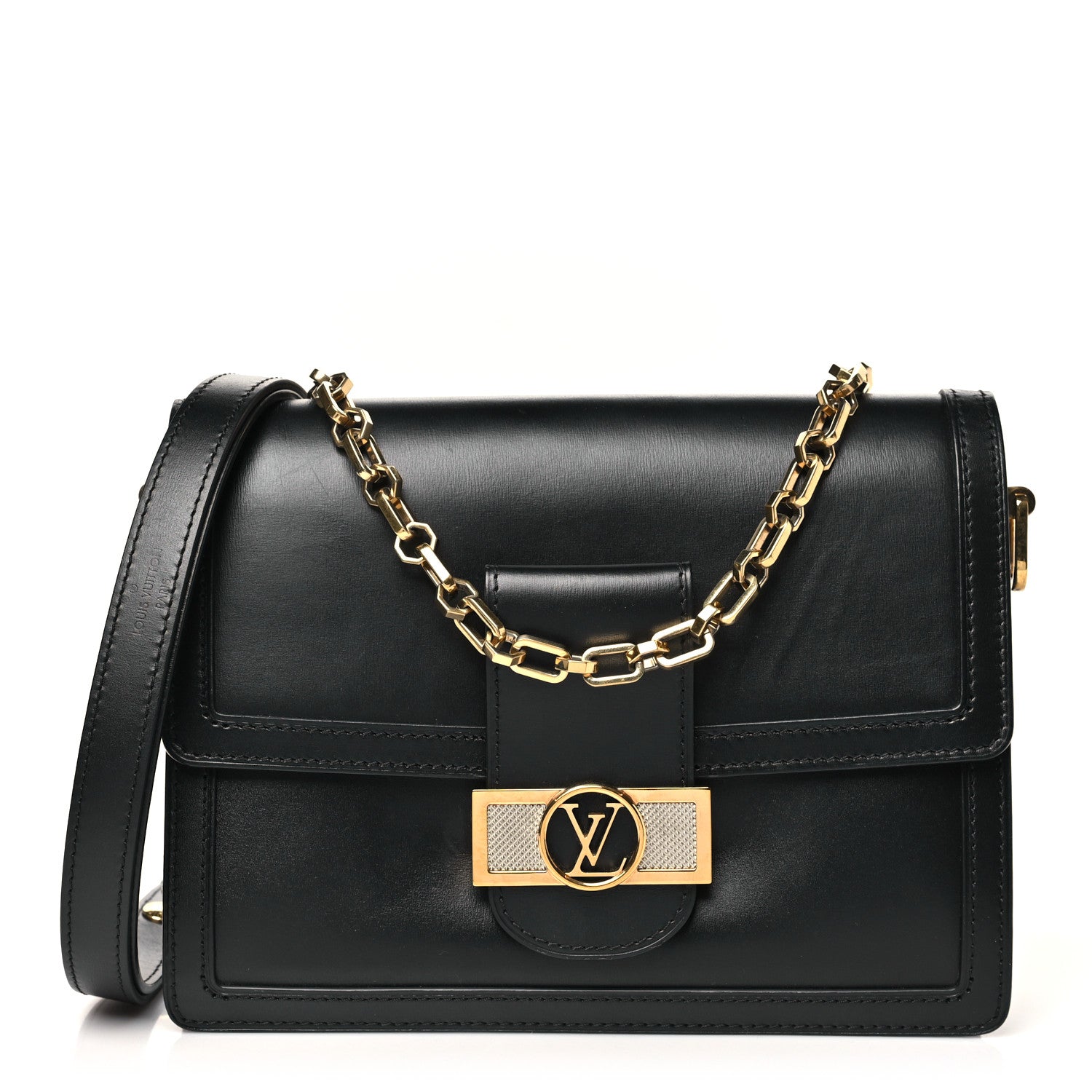 Smooth Calfskin Dauphine MM Black