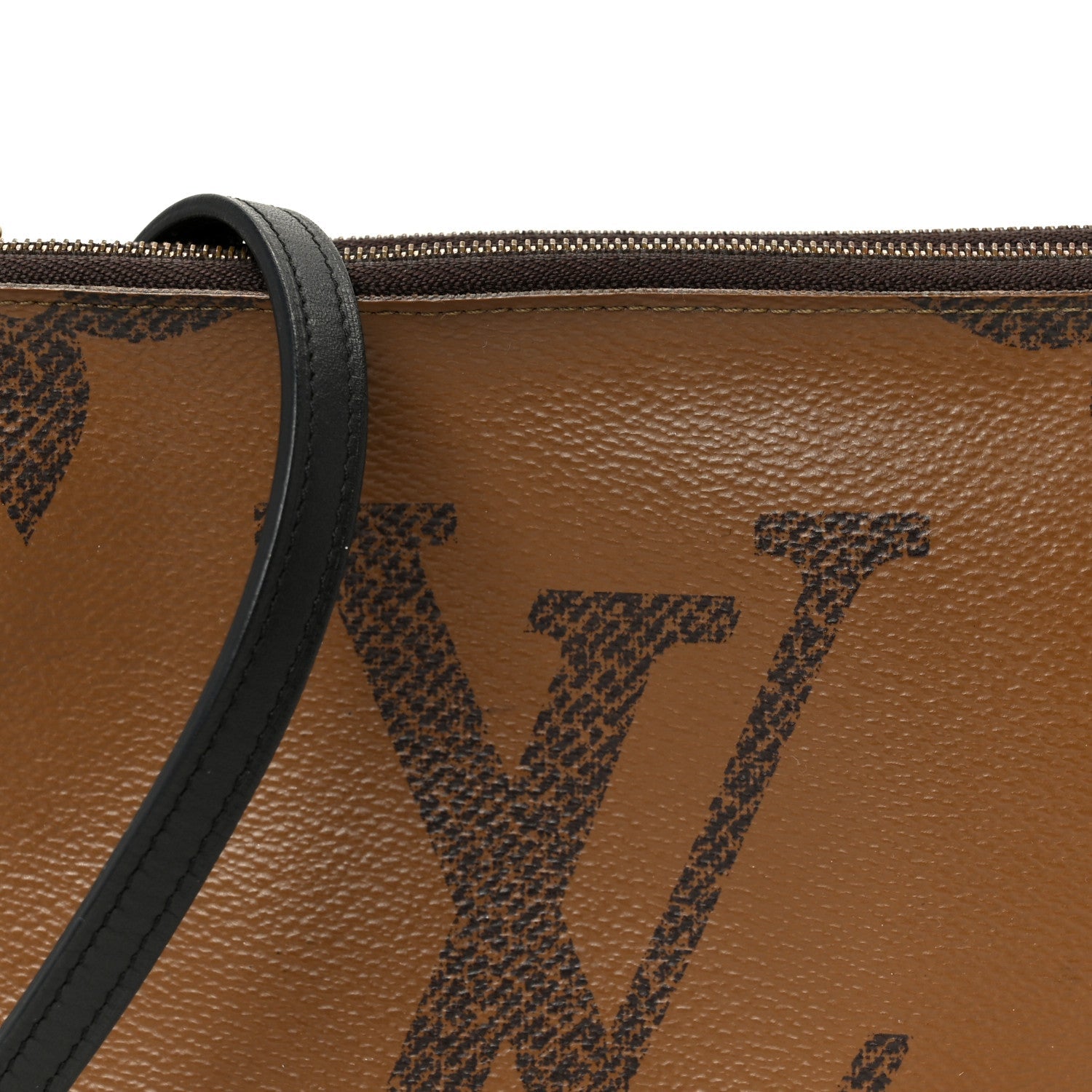 Reverse Monogram Giant Double Zip Pochette