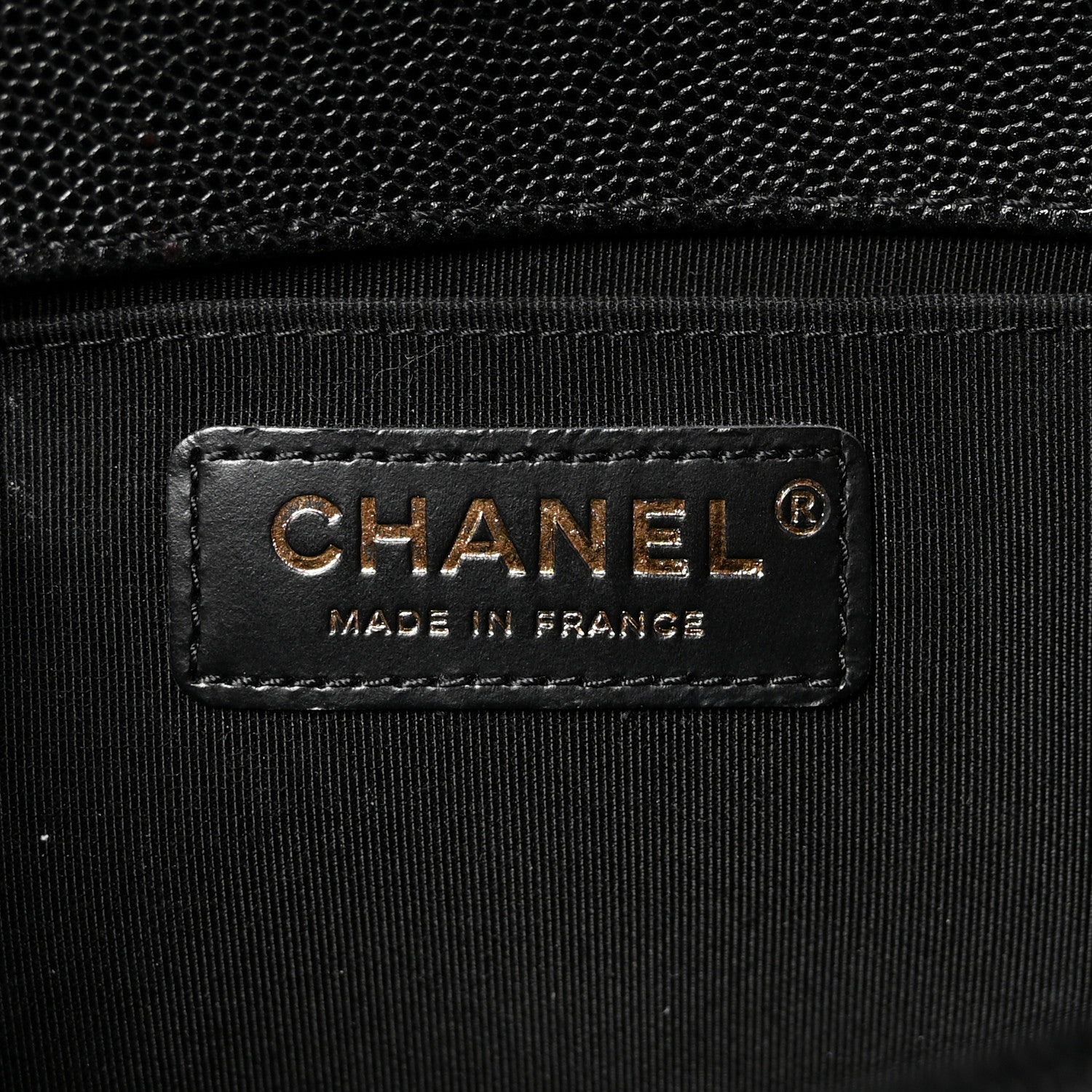Caviar Quilted Medium Boy Flap Black